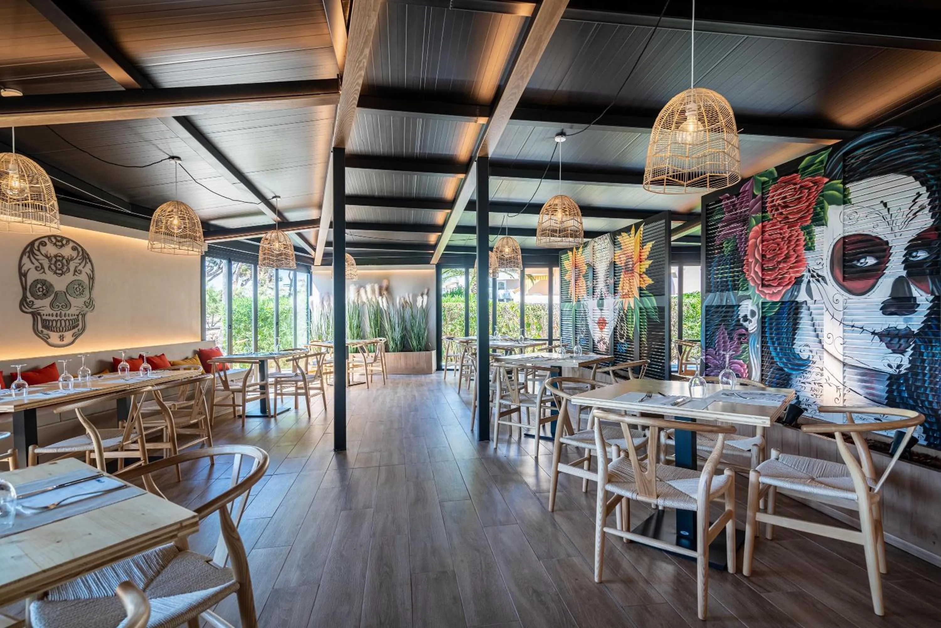 Restaurant/places to eat in THB Sa Coma Platja