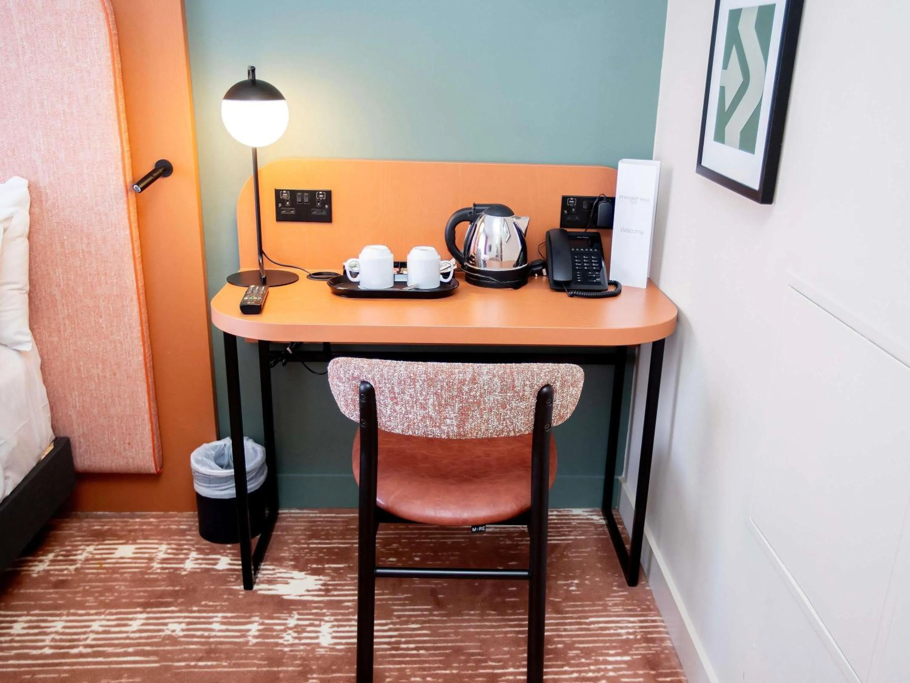 Bedroom in Mercure Thurrock Stifford Hall