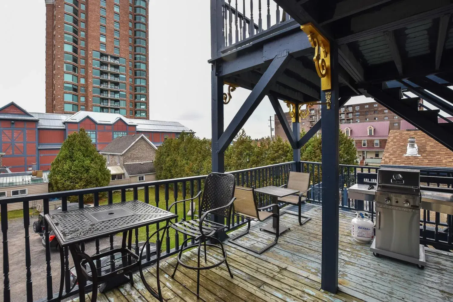 Suite 200 - Second Floor - Two-Bedroom Suite in Noble Waterfront Suites Suite 200 - Second Floor - Two-Bedroom Suite in Noble Waterfront Suites