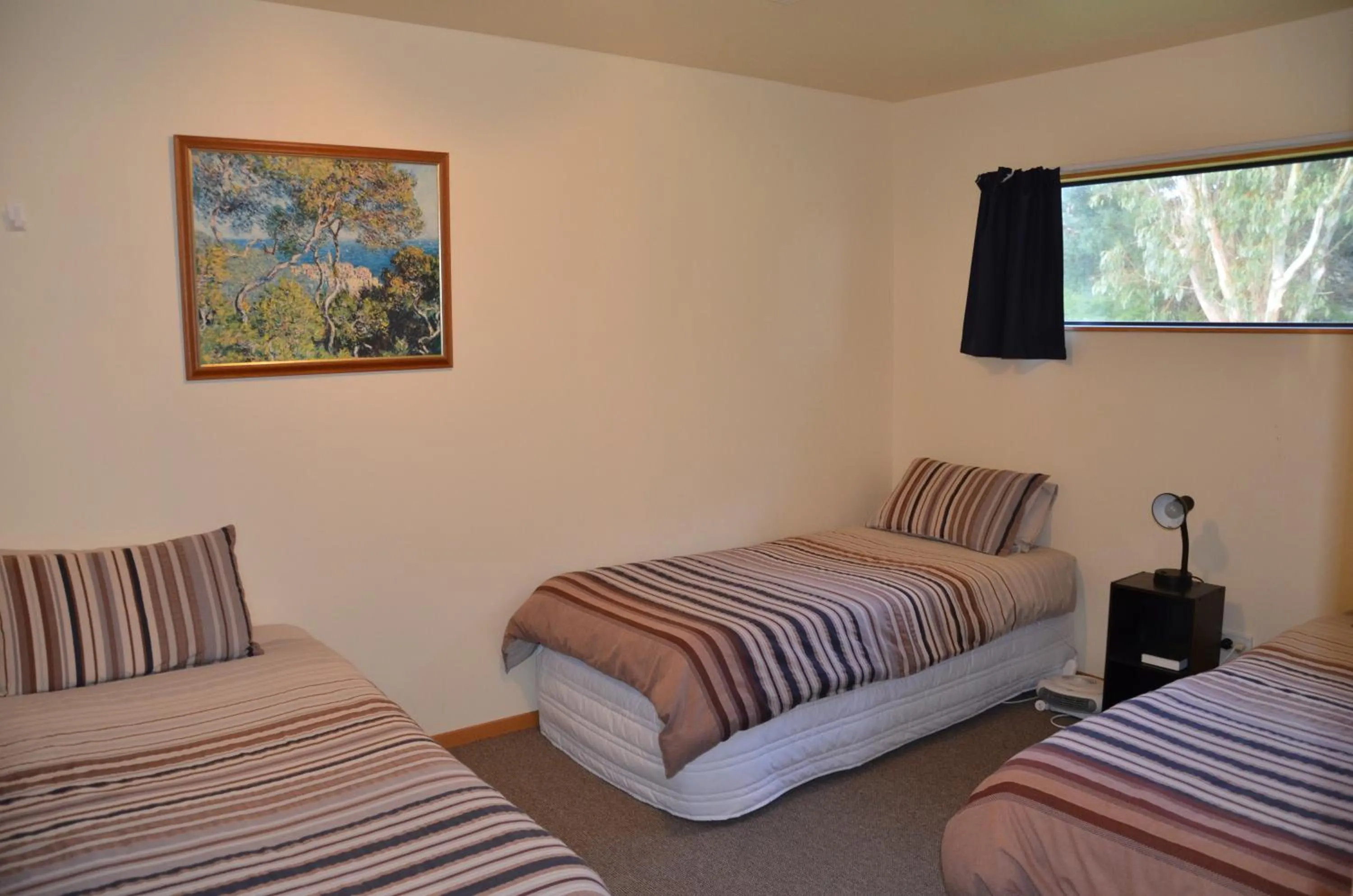 Bed in Catlins Newhaven Holiday Park