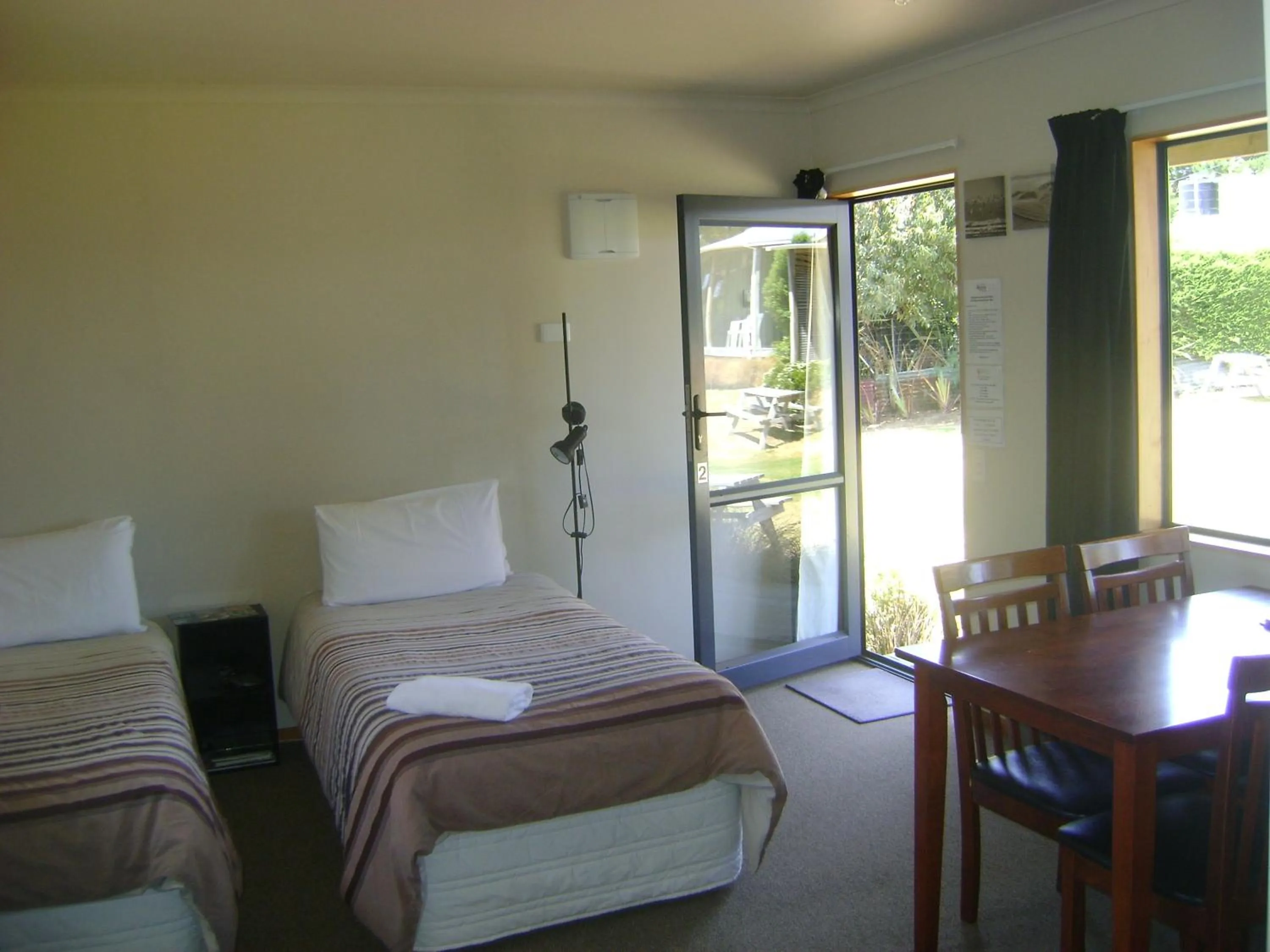 Photo of the whole room, Bed in Catlins Newhaven Holiday Park