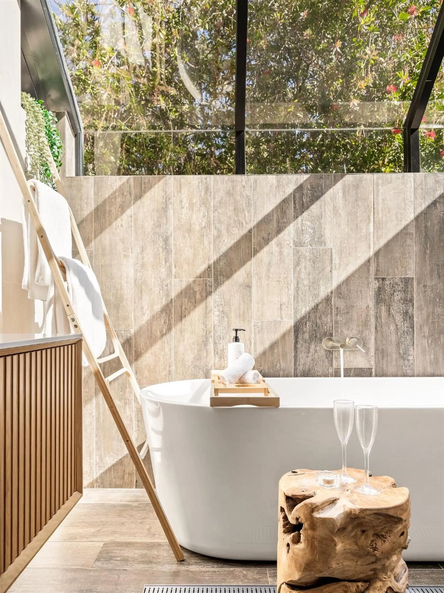 Bathroom in Forest Rise Chalets and Lodge