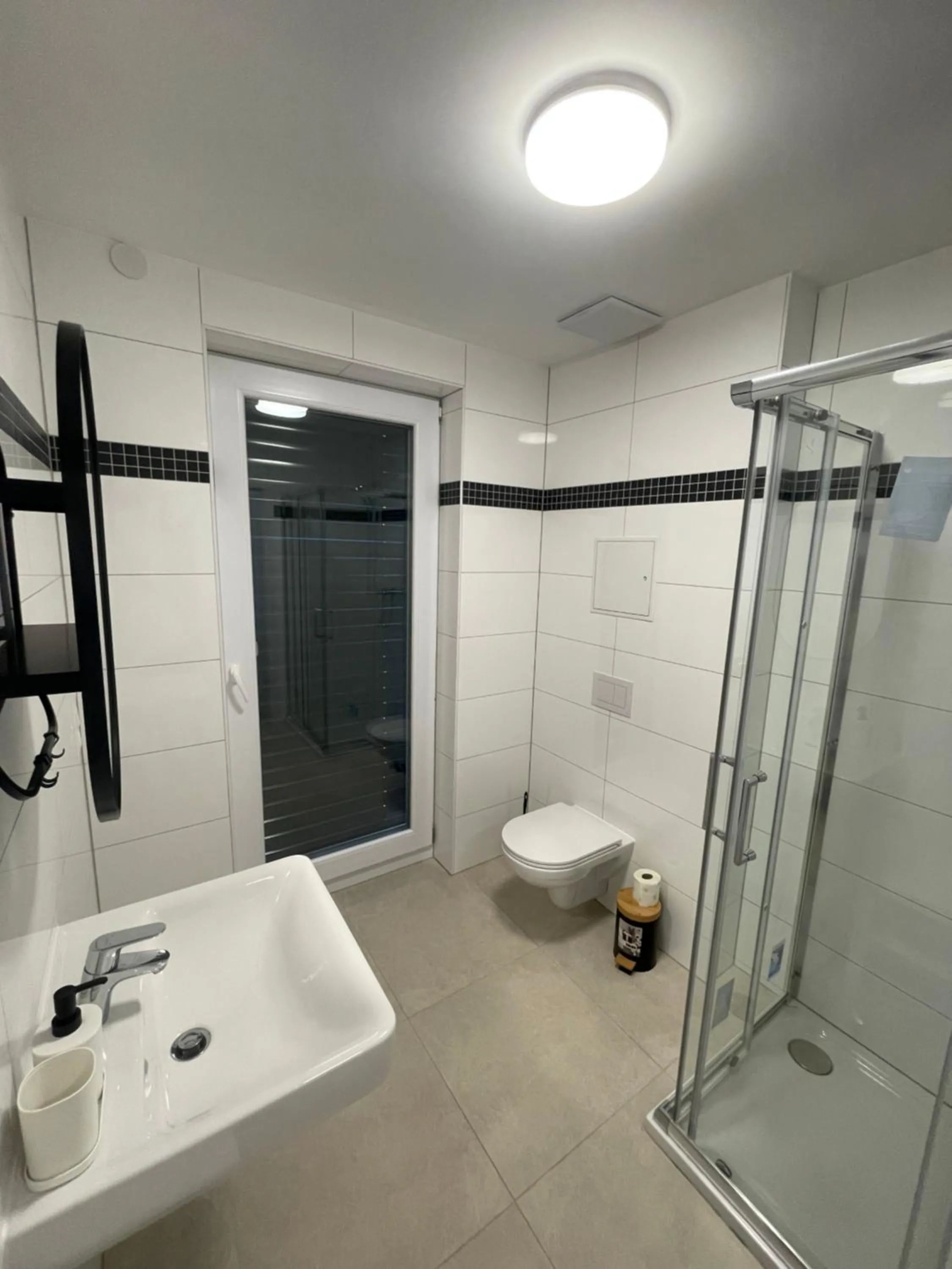 Shower in Langenzersdorf Apartment