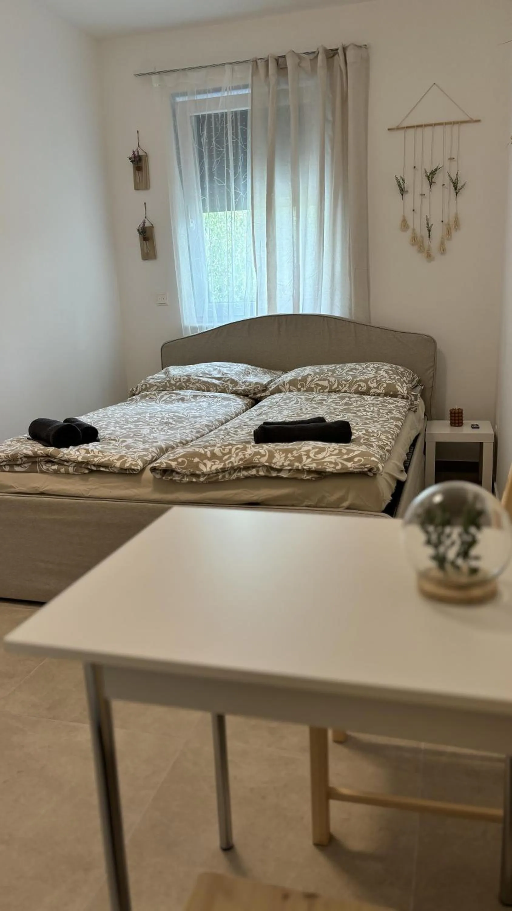 Photo of the whole room, Bed in Langenzersdorf Apartment
