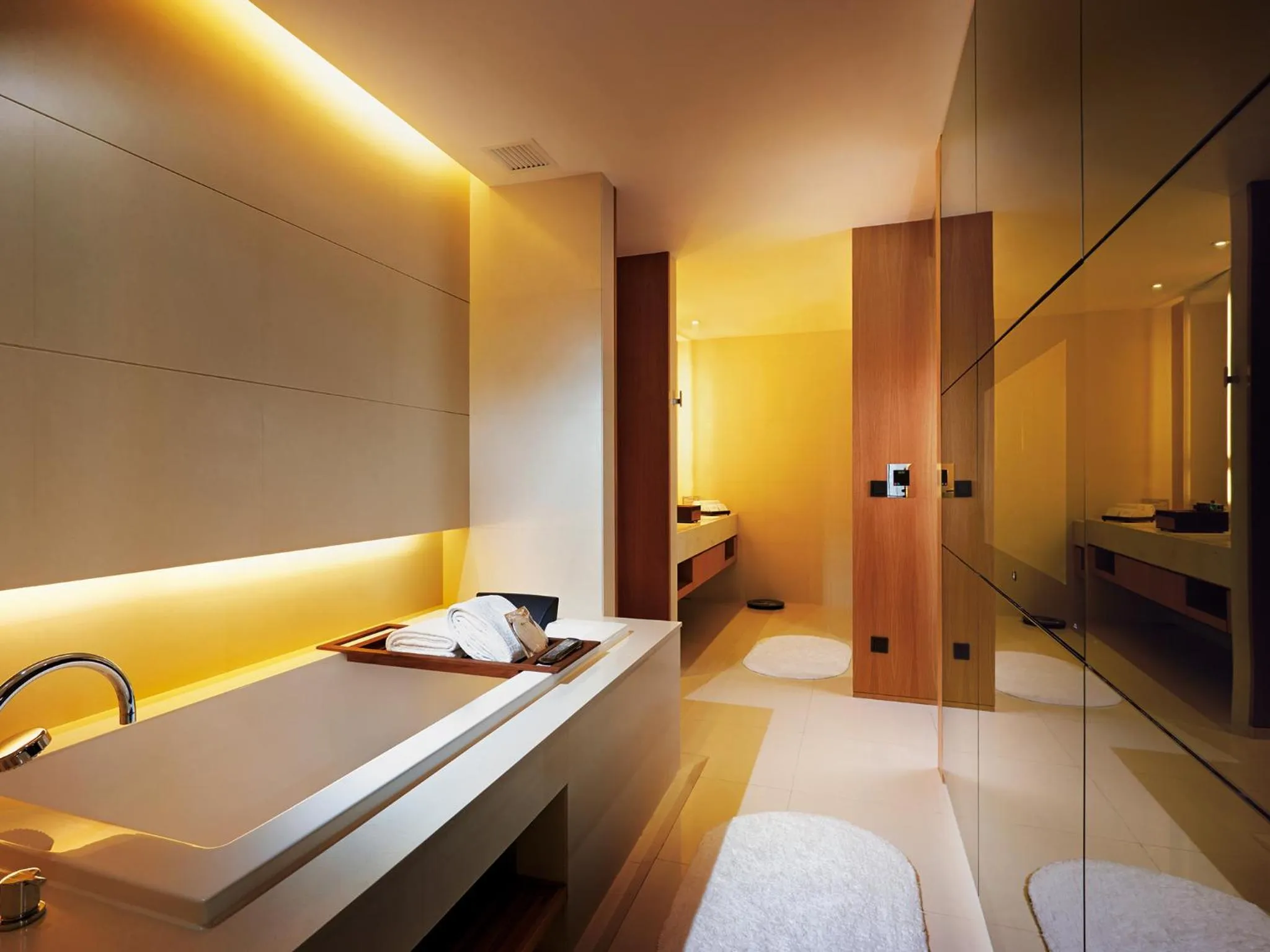 Bathroom, Bed in Resorts World Genting - Highlands Hotel