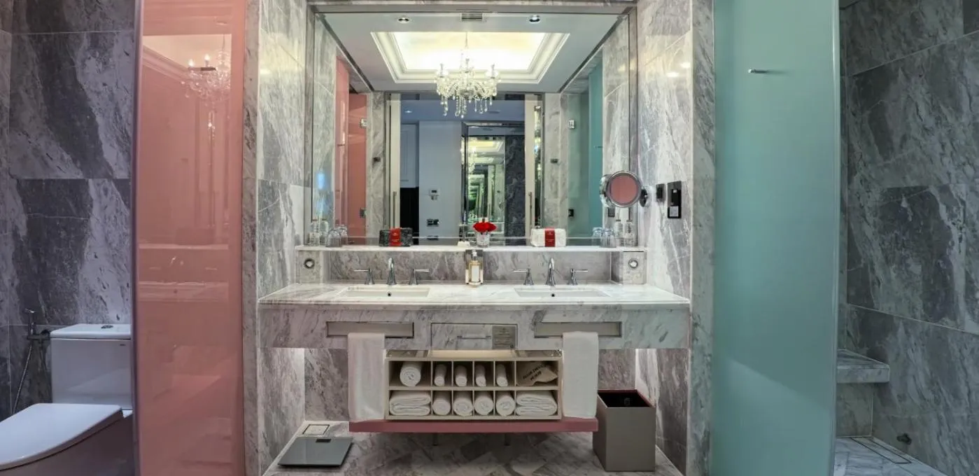 Bathroom in Resorts World Genting - Crockfords