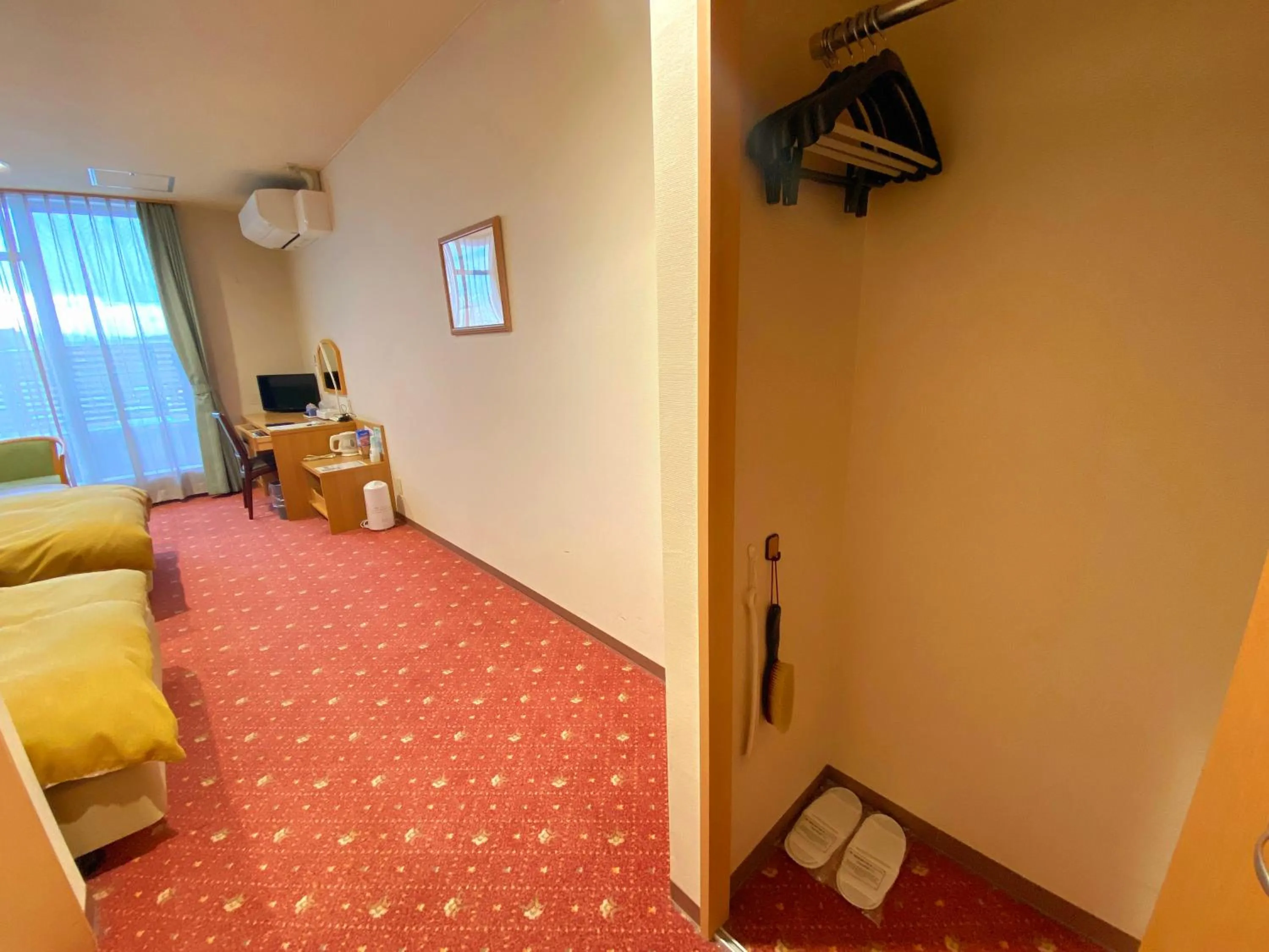 Photo of the whole room in Hotel Lavenir