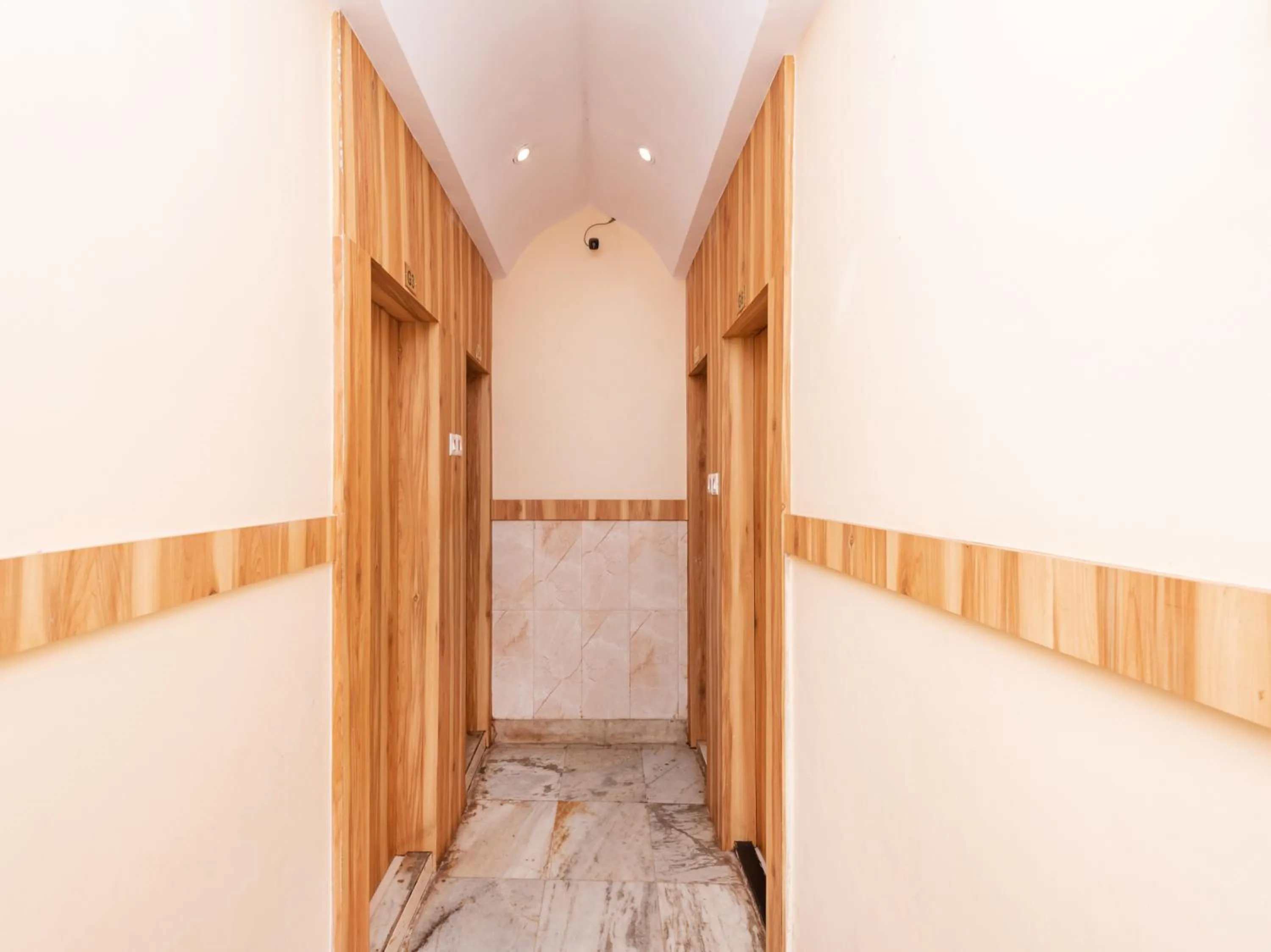 Facade/entrance in Hotel Al Moazin