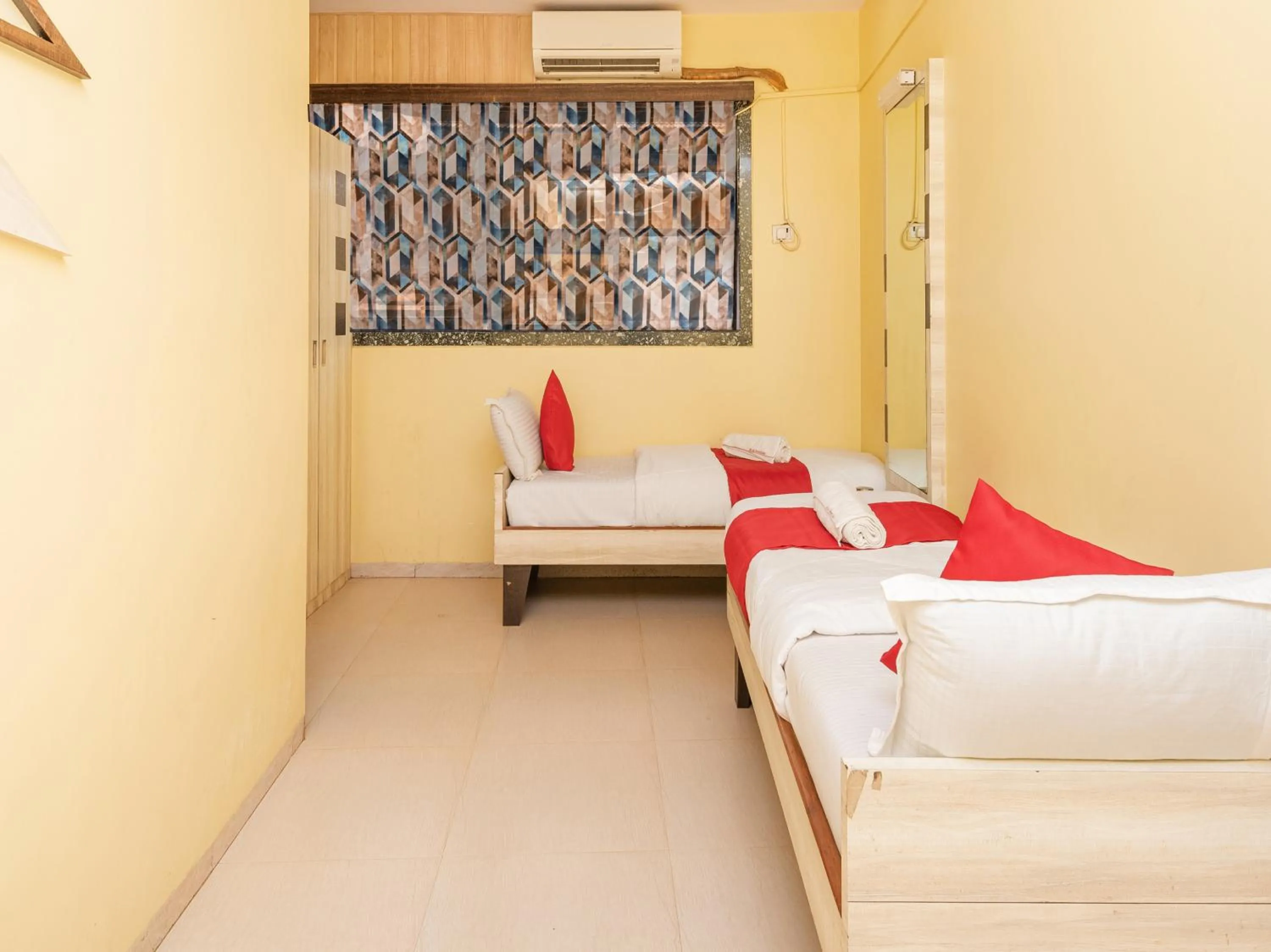 Bed in Hotel Al Moazin