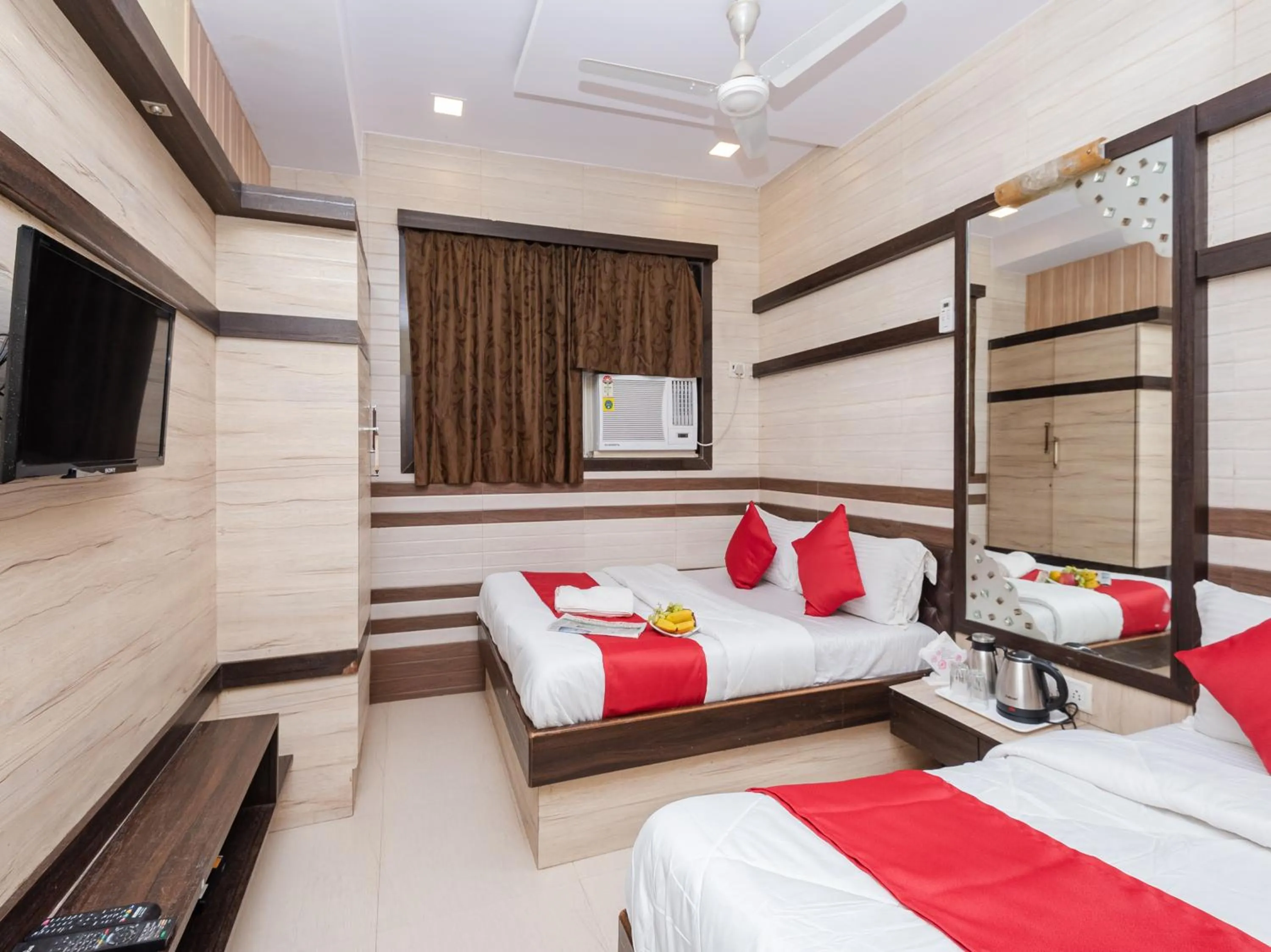 Bed in Hotel Al Moazin