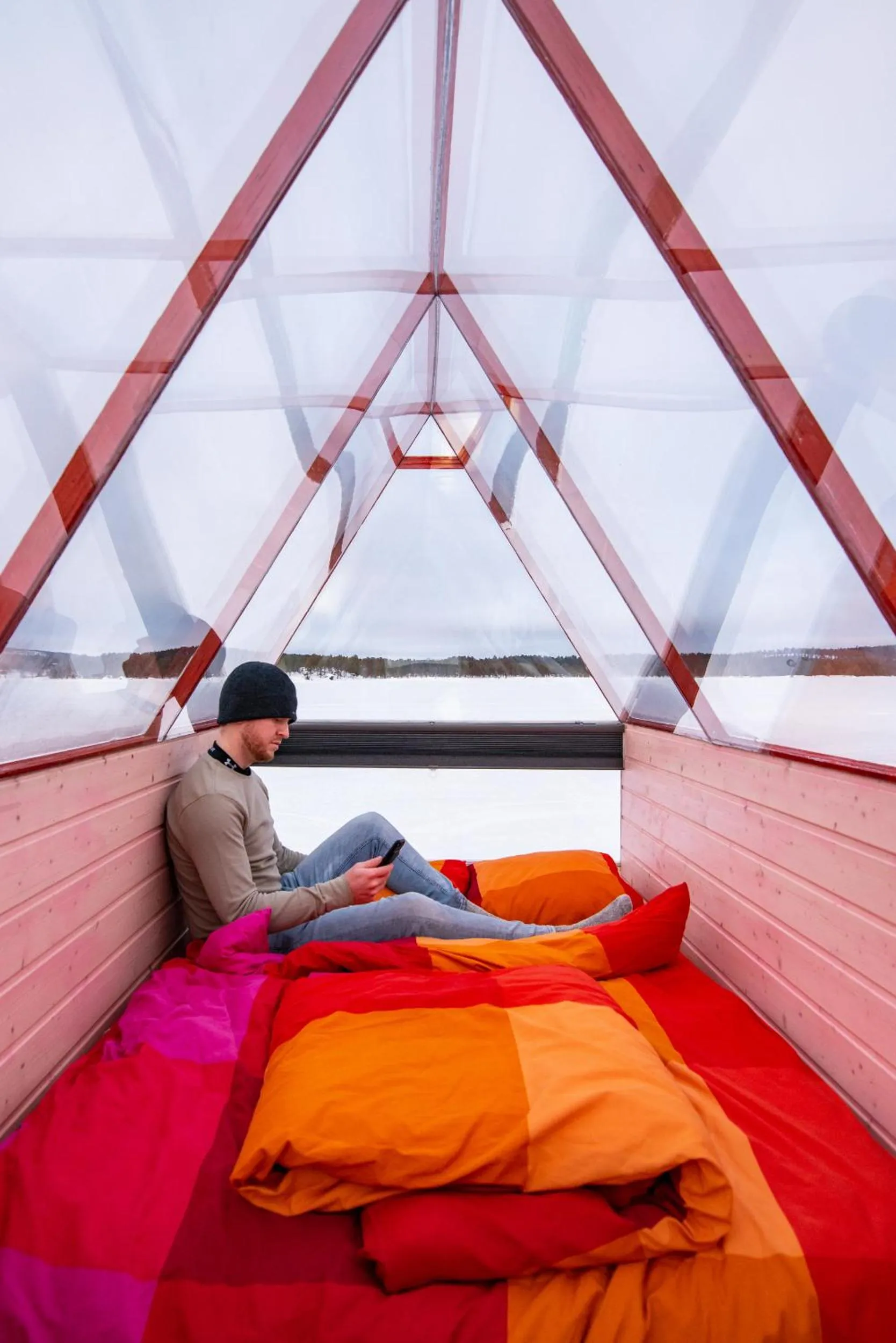 Day, Bed in Lake Inari Mobile Cabins