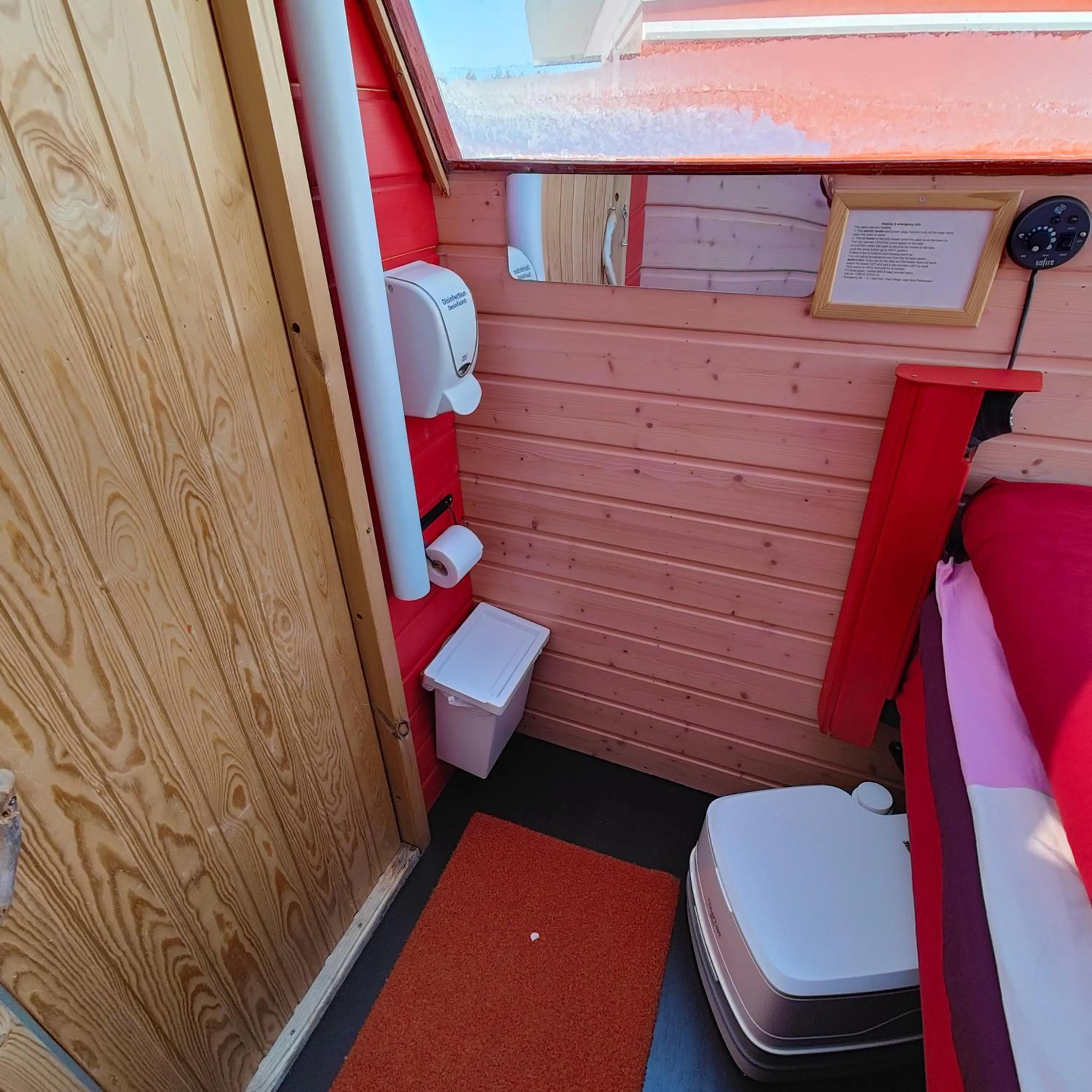 Lake Inari Mobile Cabins