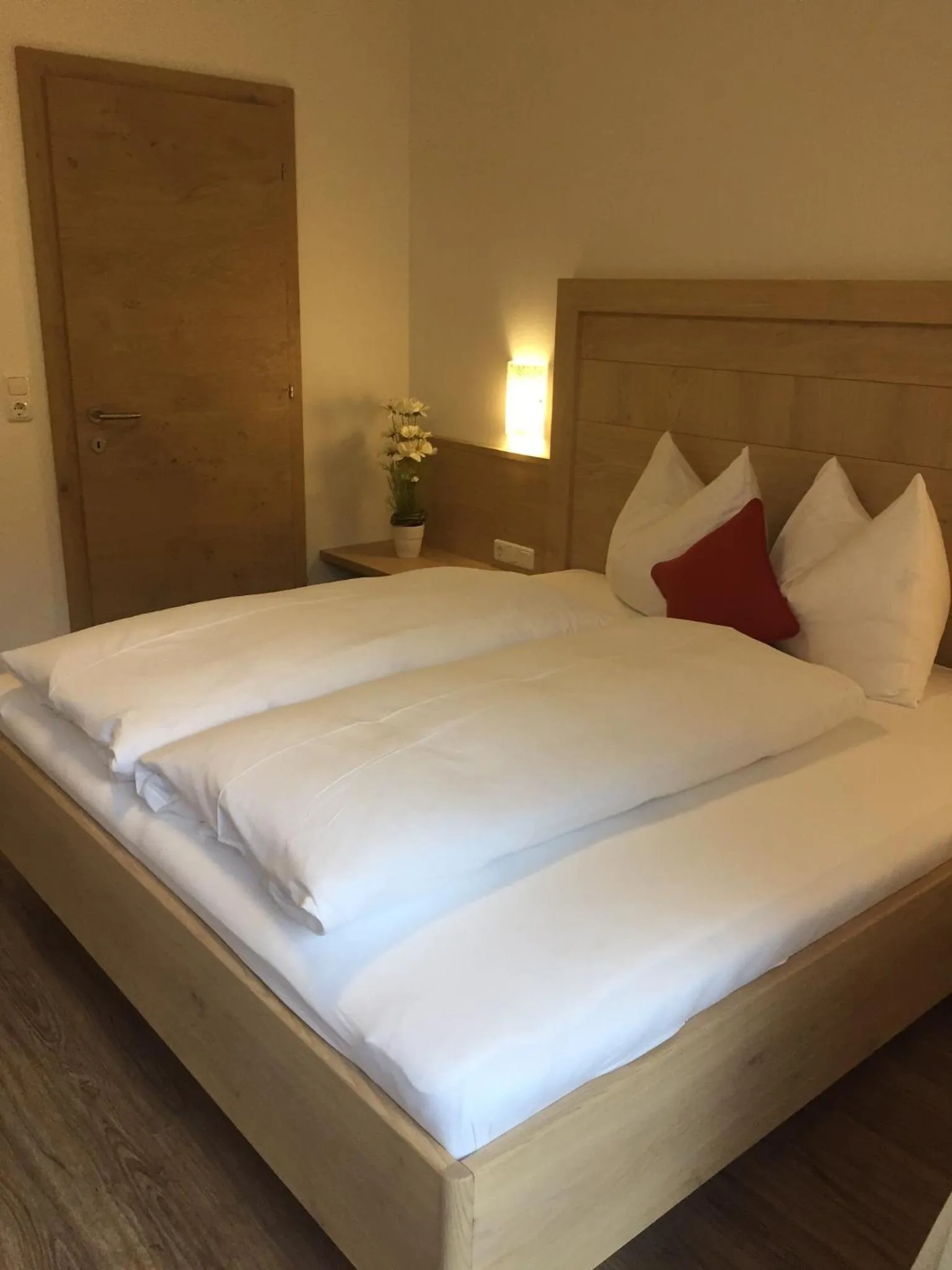 Bed in Hotel Garni Ingeborg