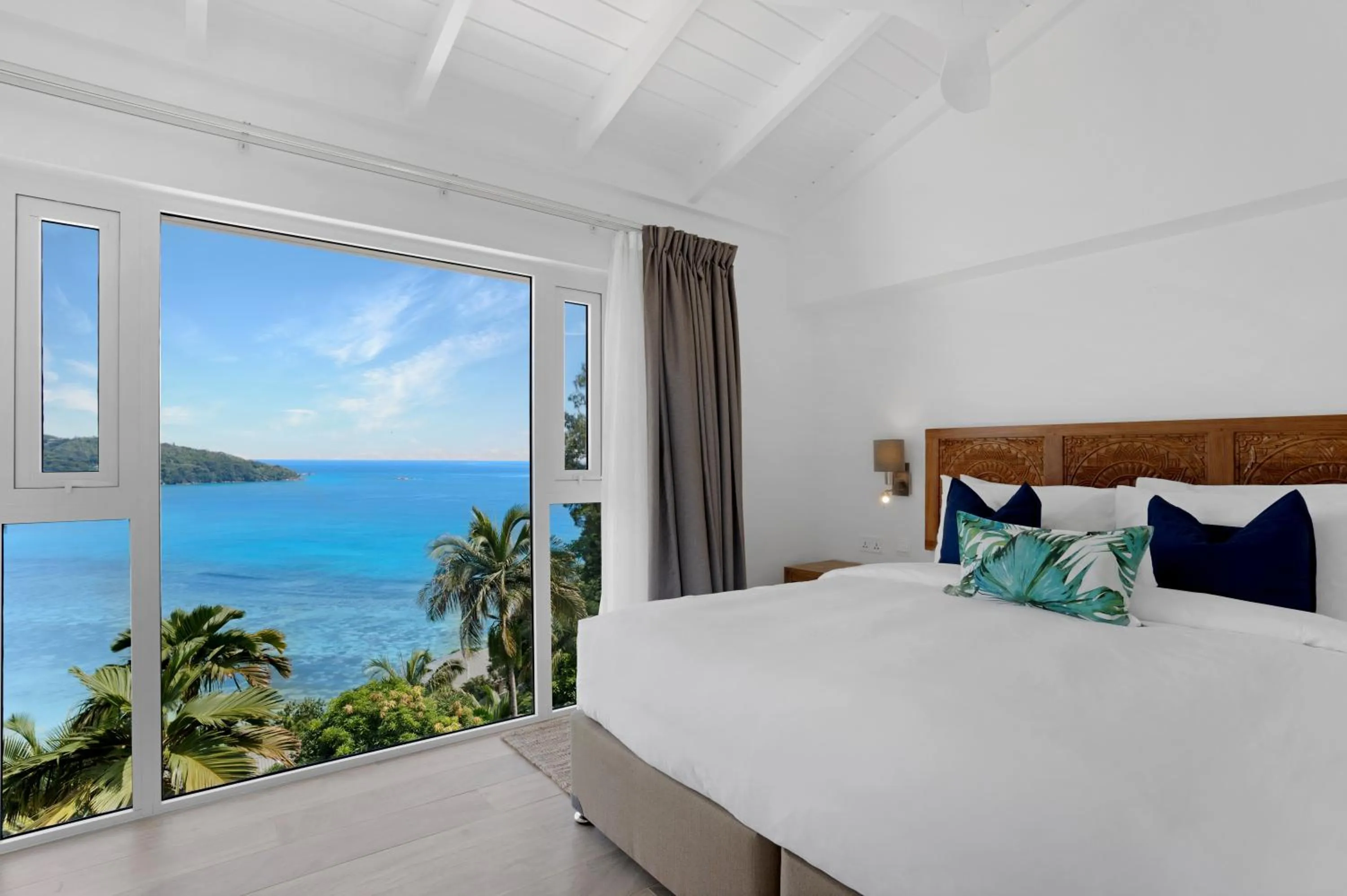 Bed in The Bay Seychelles Boutique Hotel and Apartments