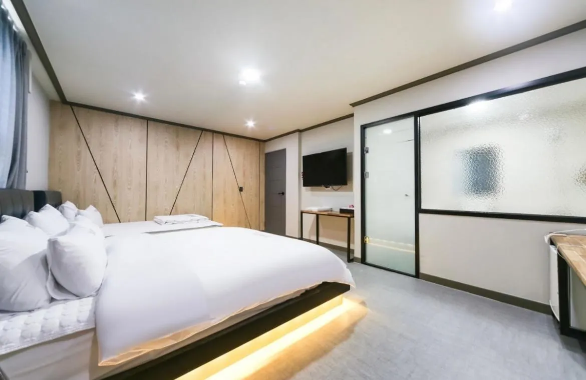 Bed in The Sharp Hotel