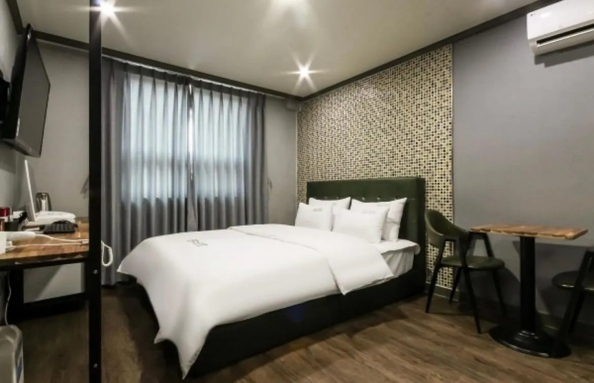 Bed in The Sharp Hotel