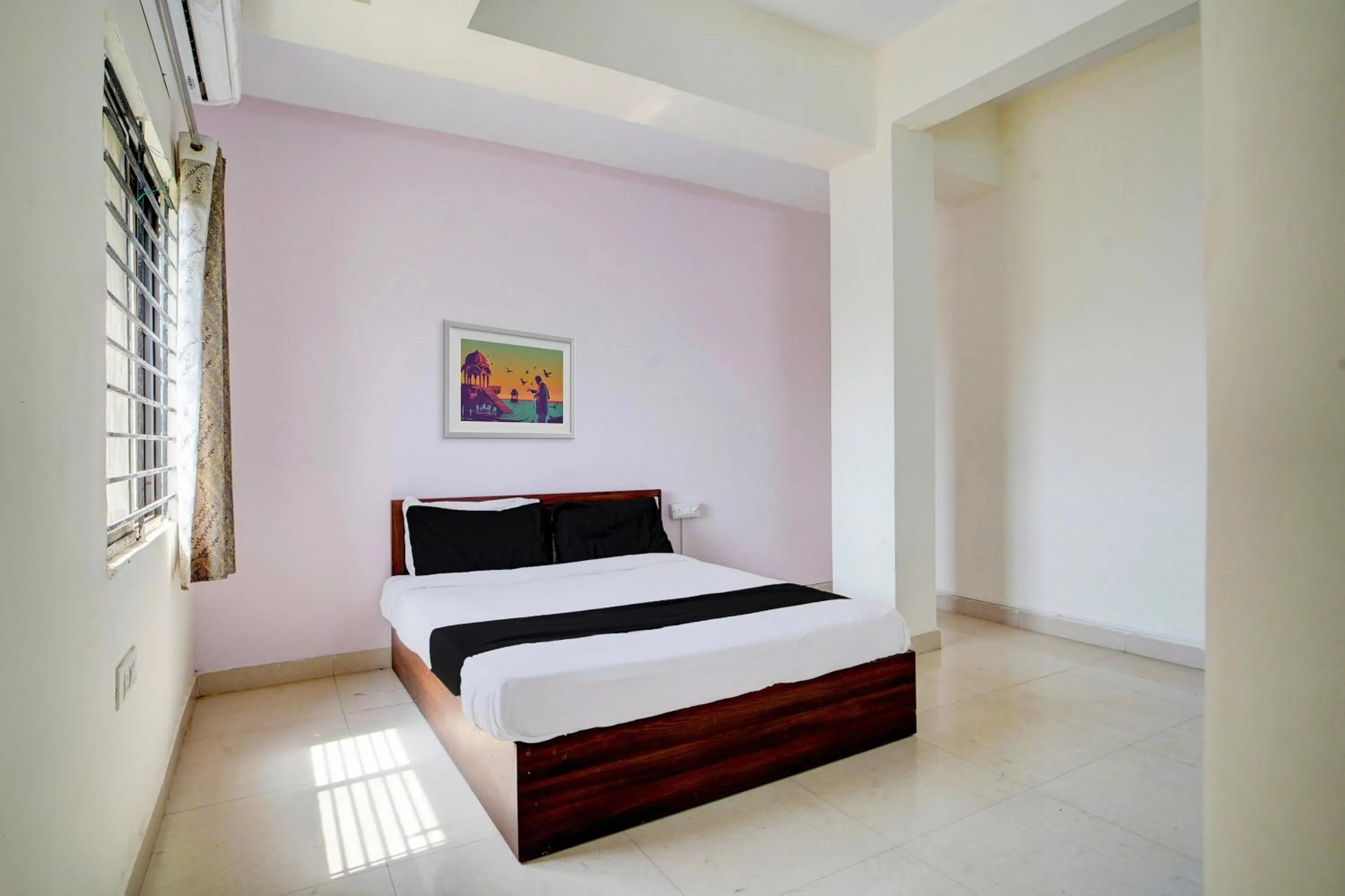 Bedroom, Bed in Hotel O Mav Hotel