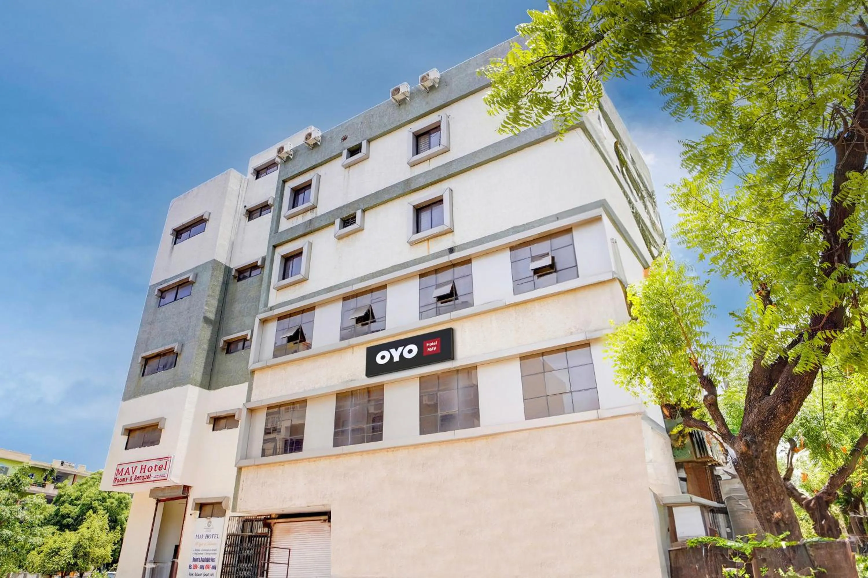 Facade/entrance in Hotel O Mav Hotel