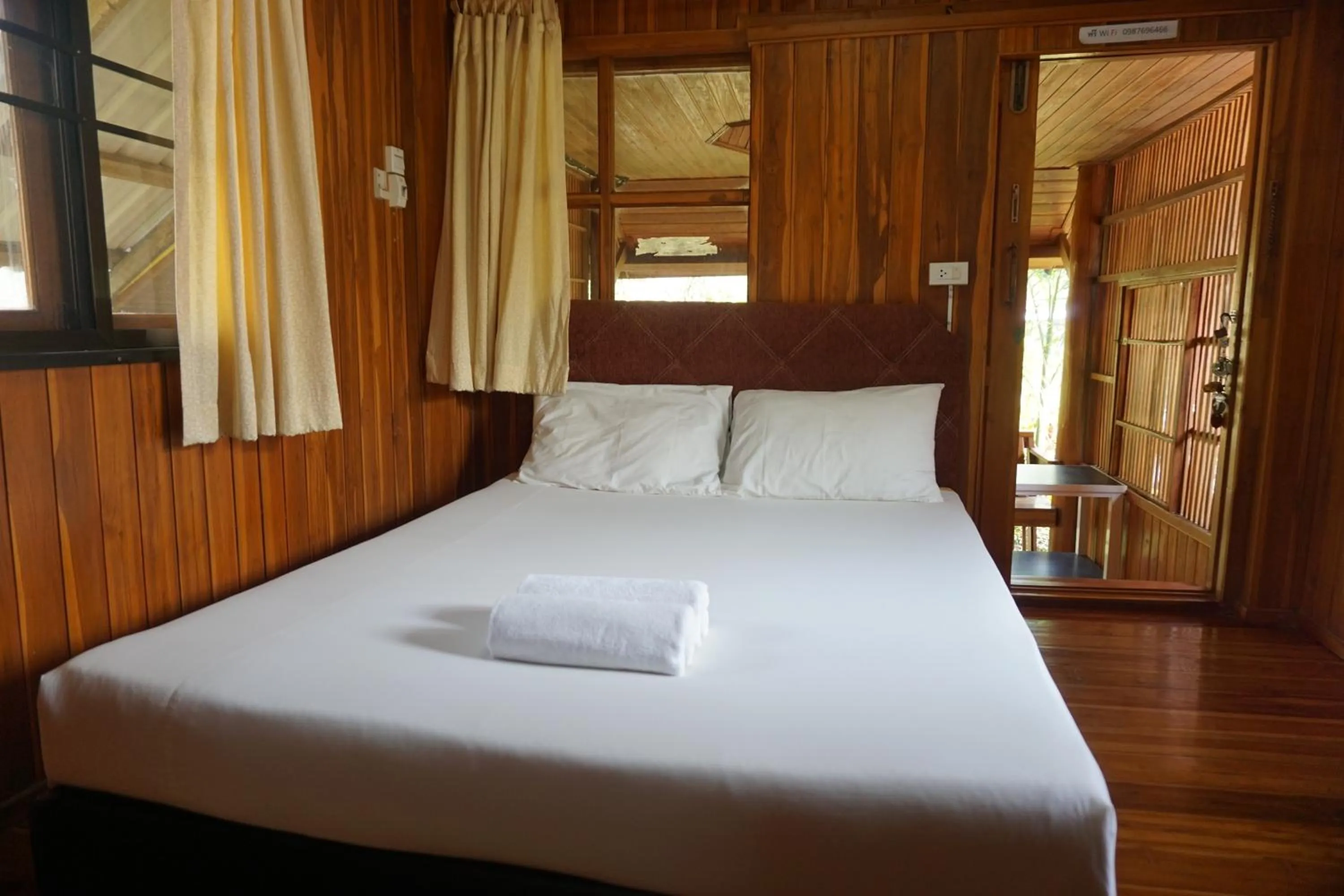 Bed in Samnaree Garden House