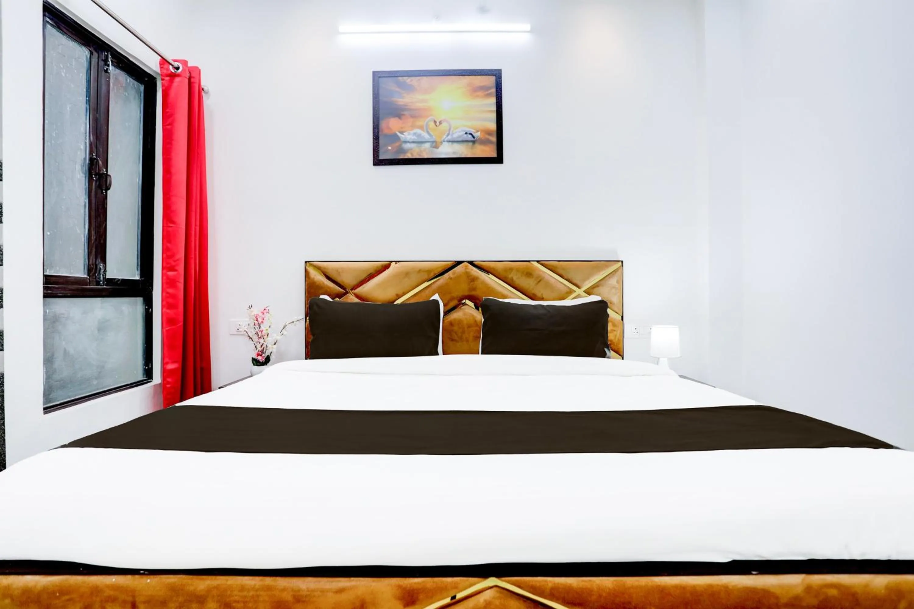 Bedroom, Bed in Hotel O by OYO Virat Inn
