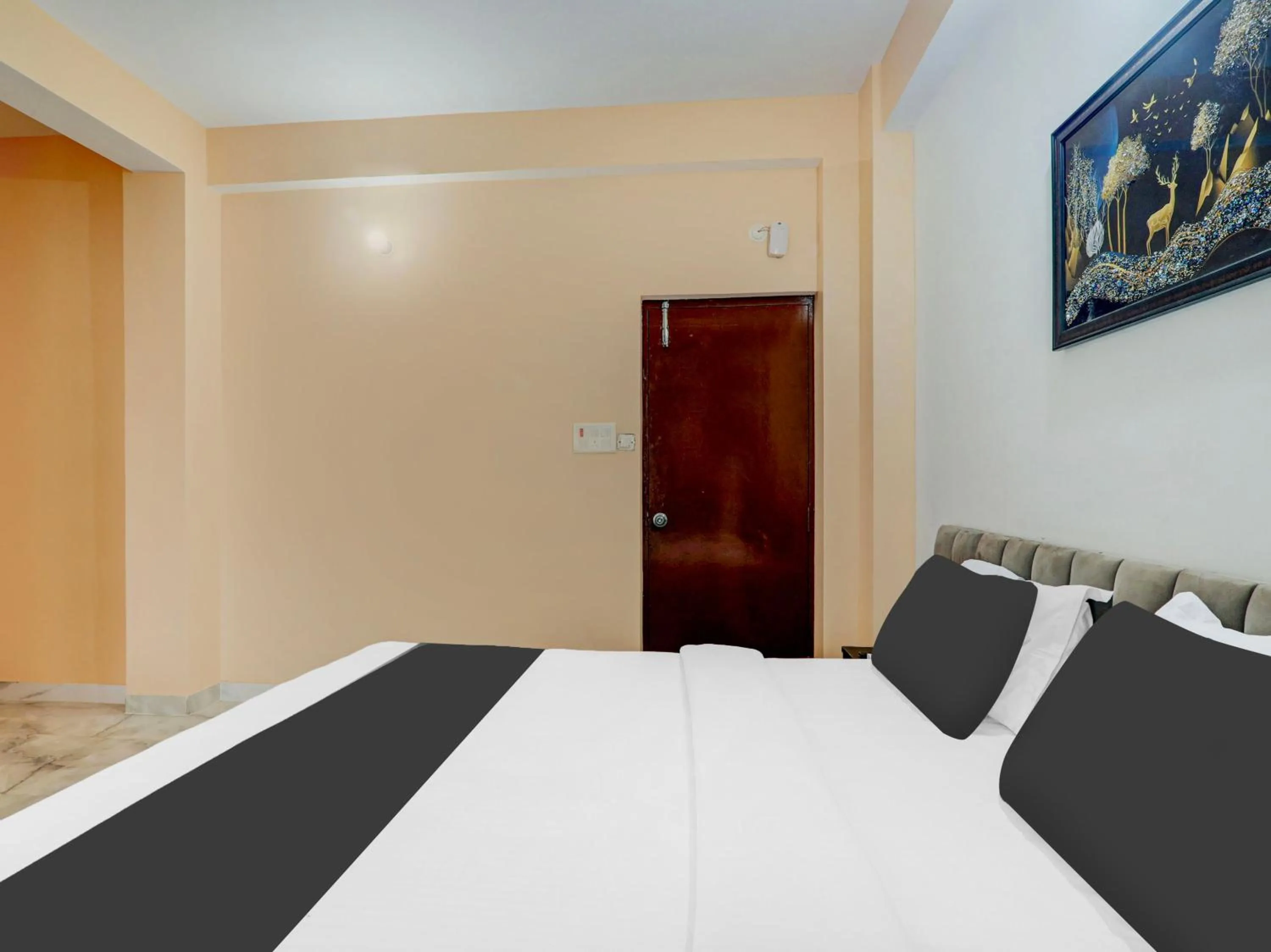 Bedroom, Bed in Super Hotel O Mellow Space