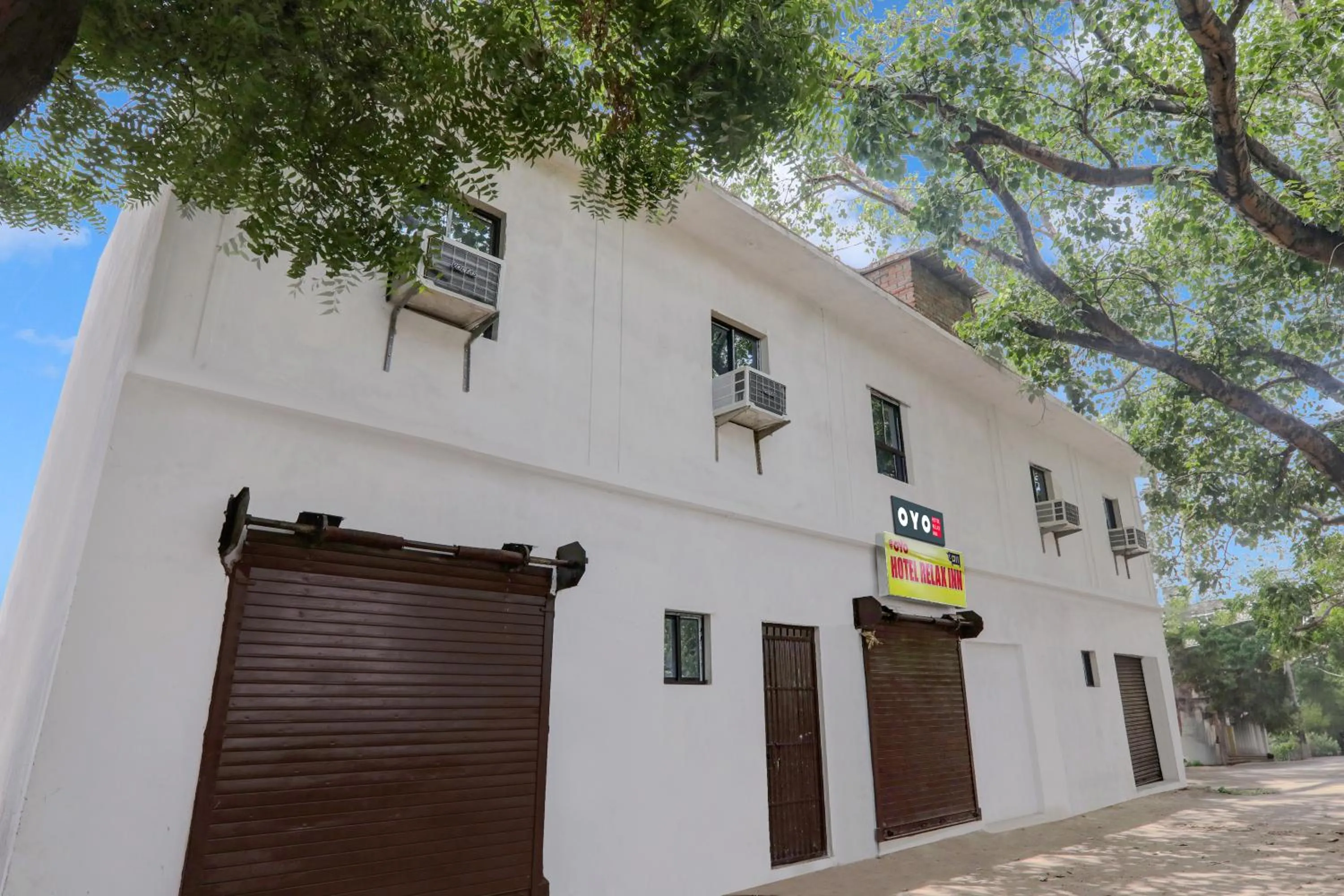 Facade/entrance in Hotel O by OYO Relax Inn