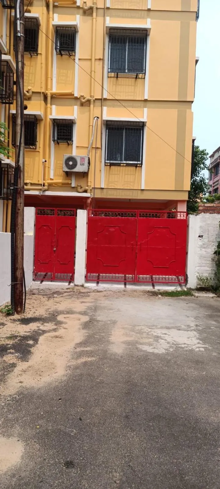 Facade/entrance in Regencyy Guest House