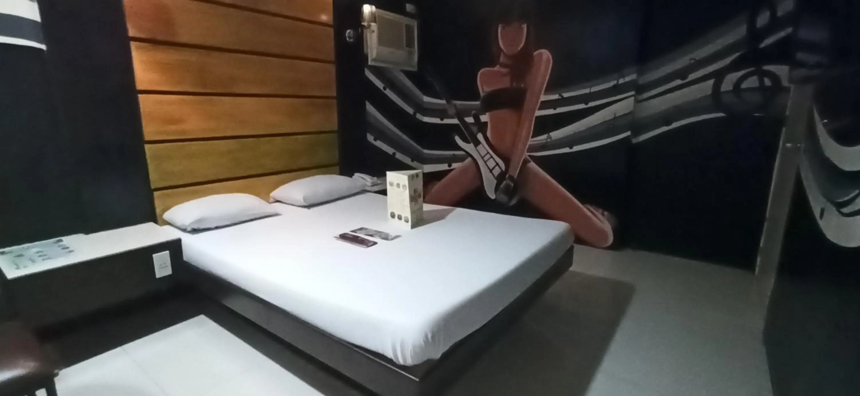 Bed in Harts Hotel-Quezon City