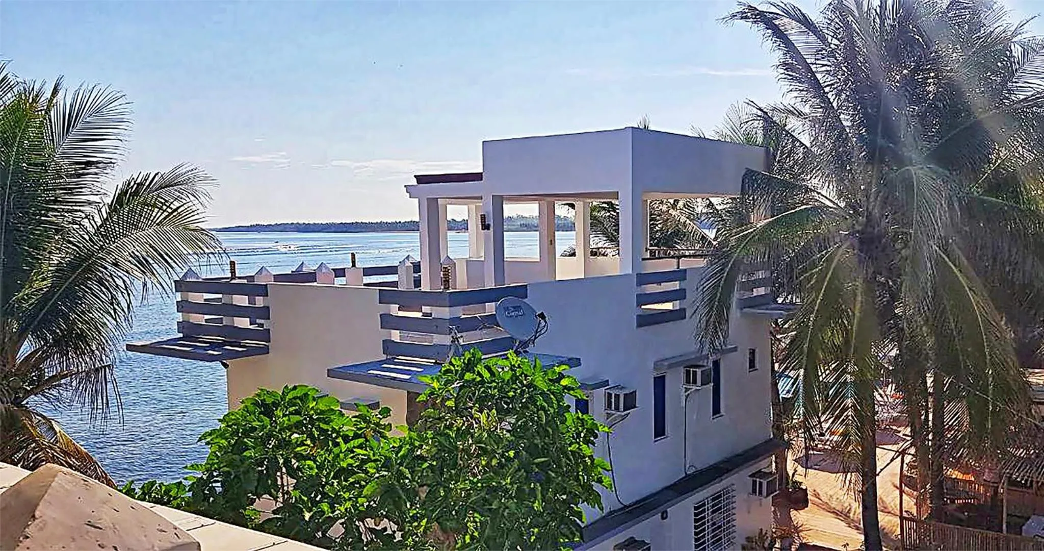 Property building in Casa Almarenzo Bed & Breakfast