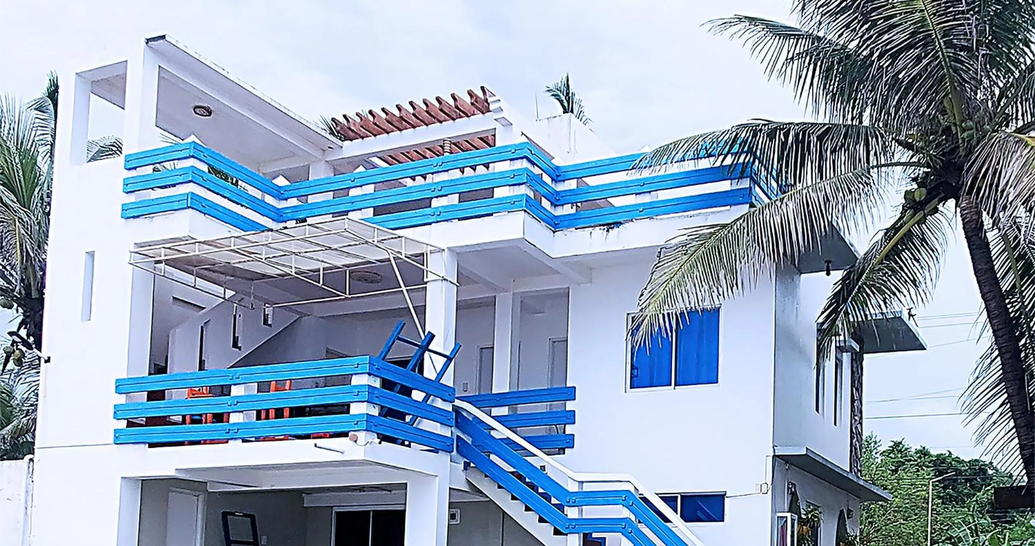 Property building in Casa Almarenzo Bed & Breakfast