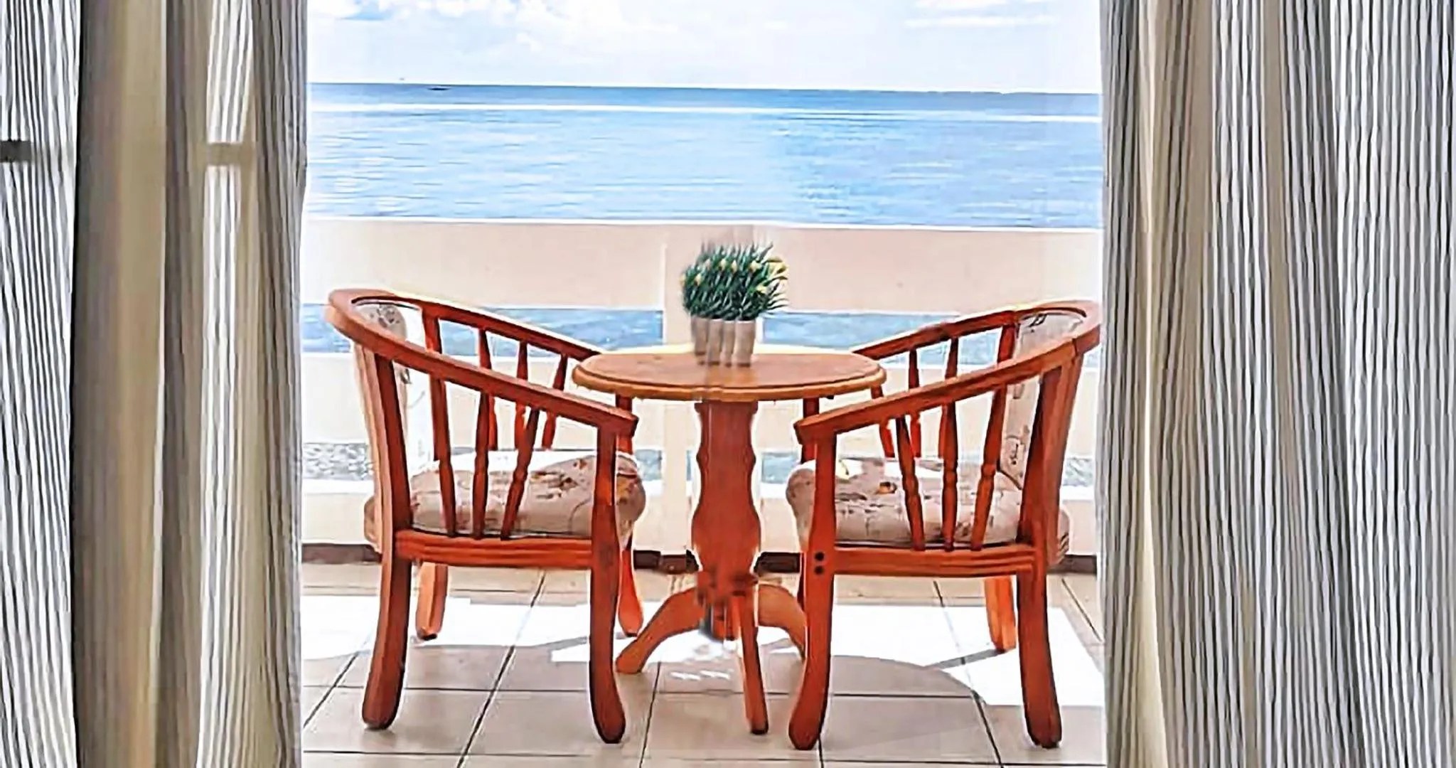 Day in Casa Almarenzo Bed & Breakfast