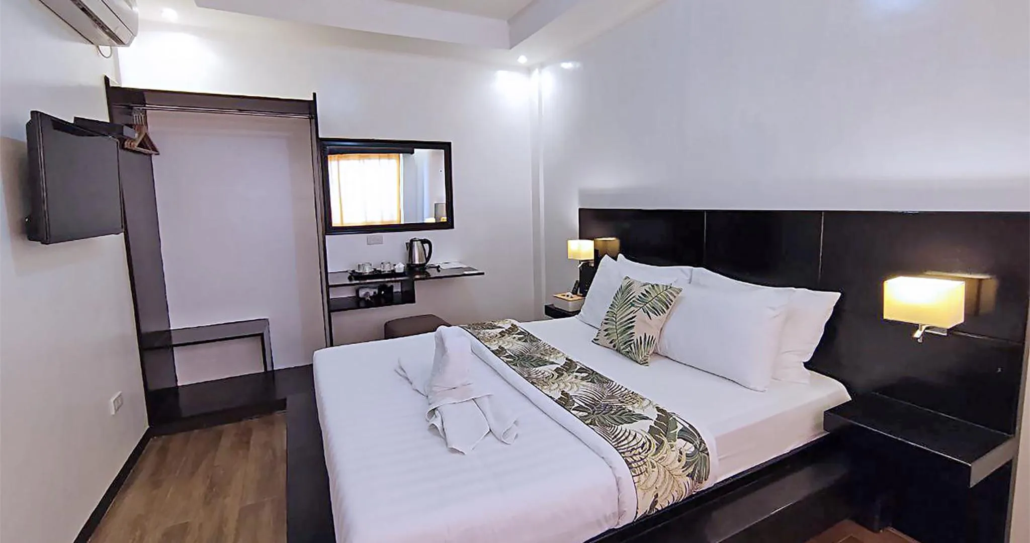 Bed in Casa Almarenzo Bed & Breakfast