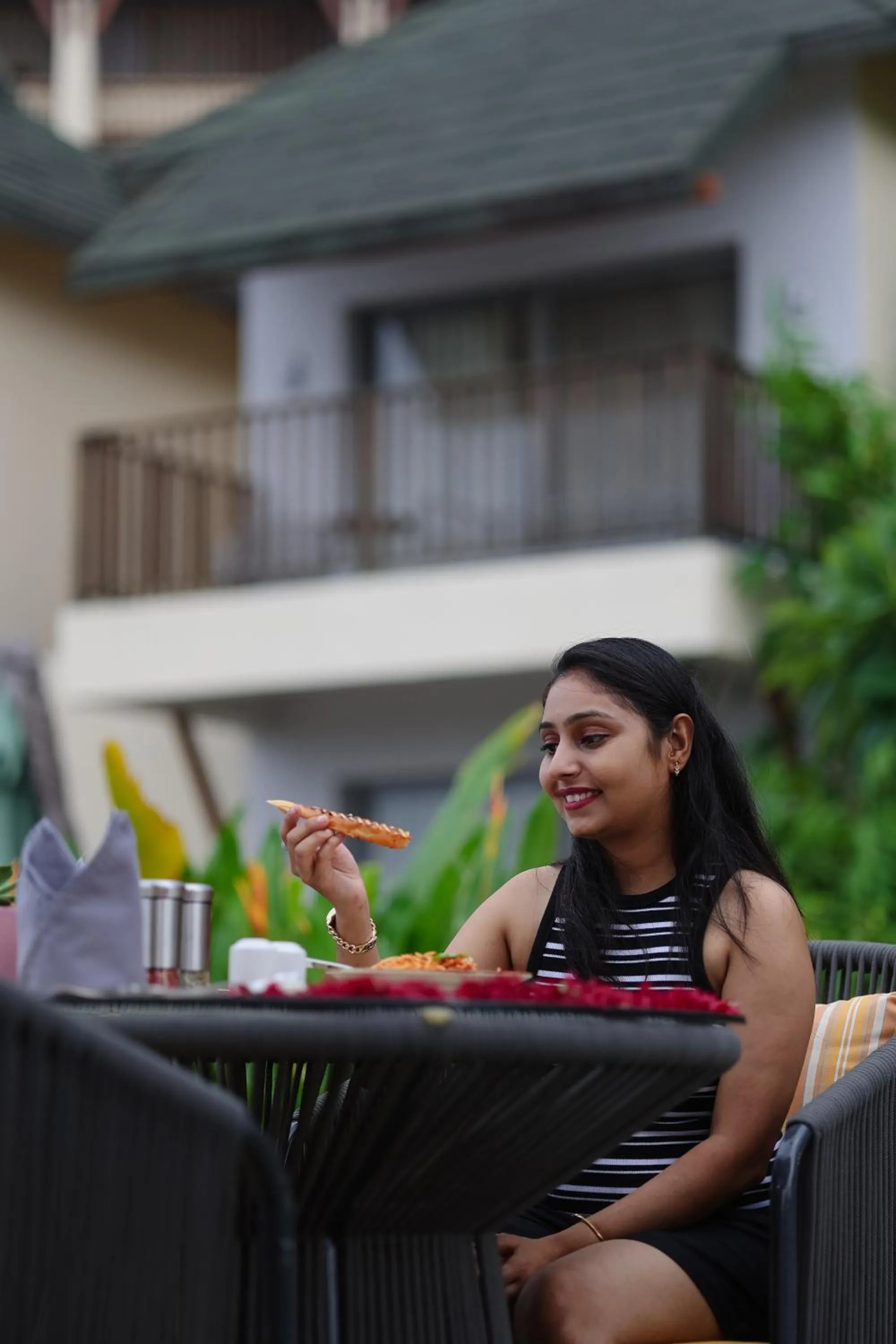 Seating area in Radisson Resort Hatgad Saputara