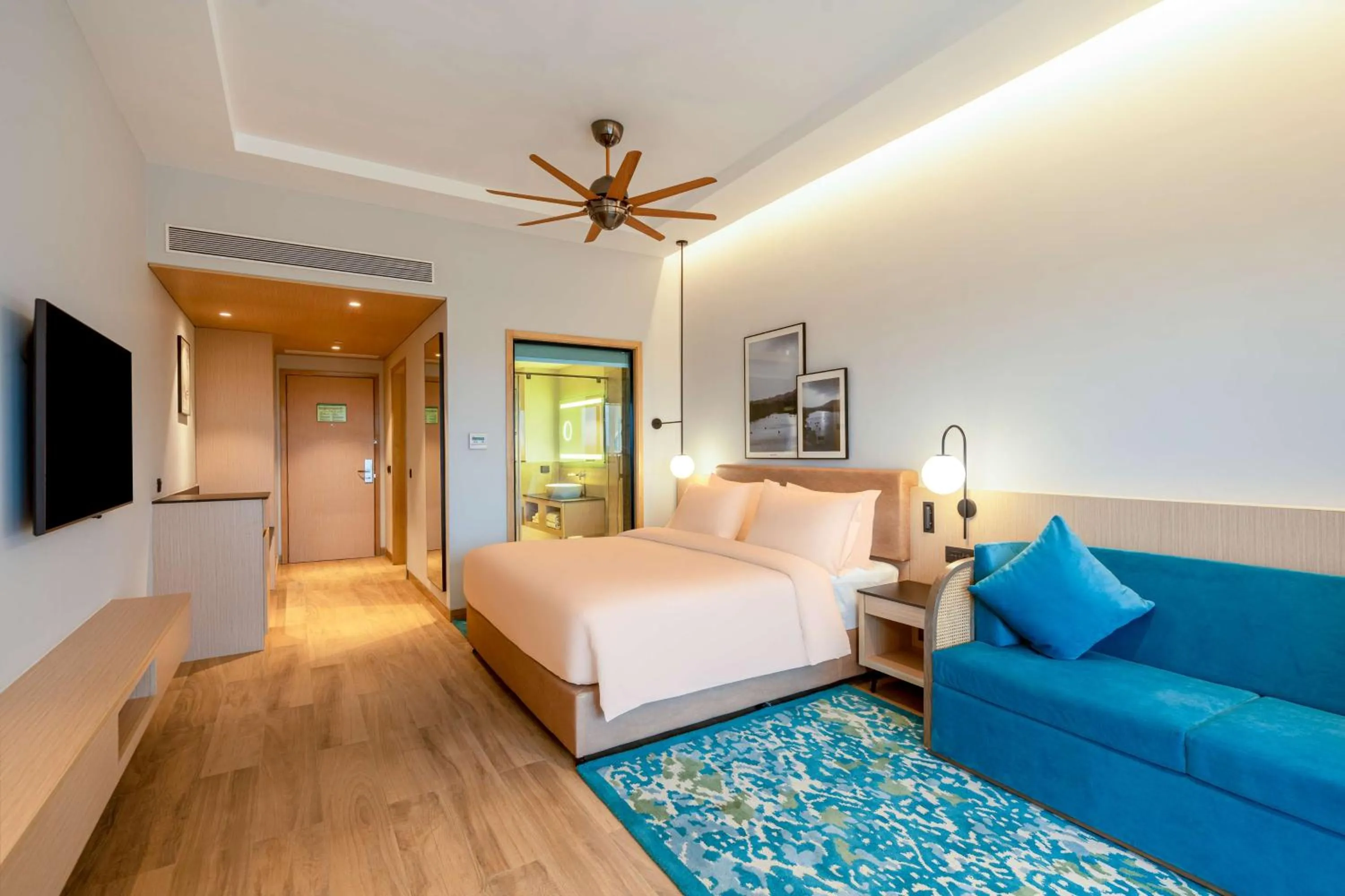 Bedroom, Bed in Radisson Resort Hatgad Saputara