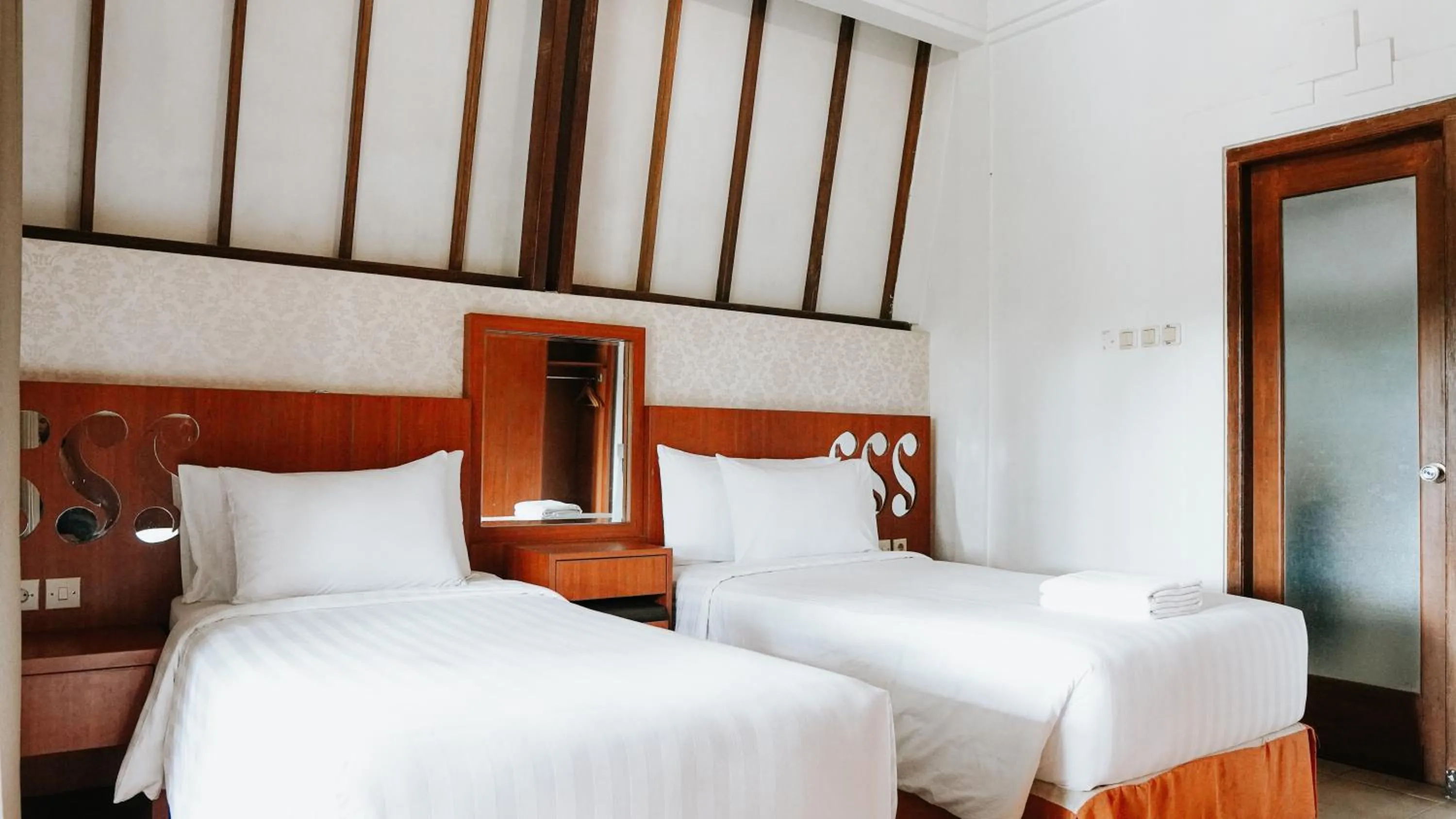 Bed in Tidar Hotel & Cottages Malang