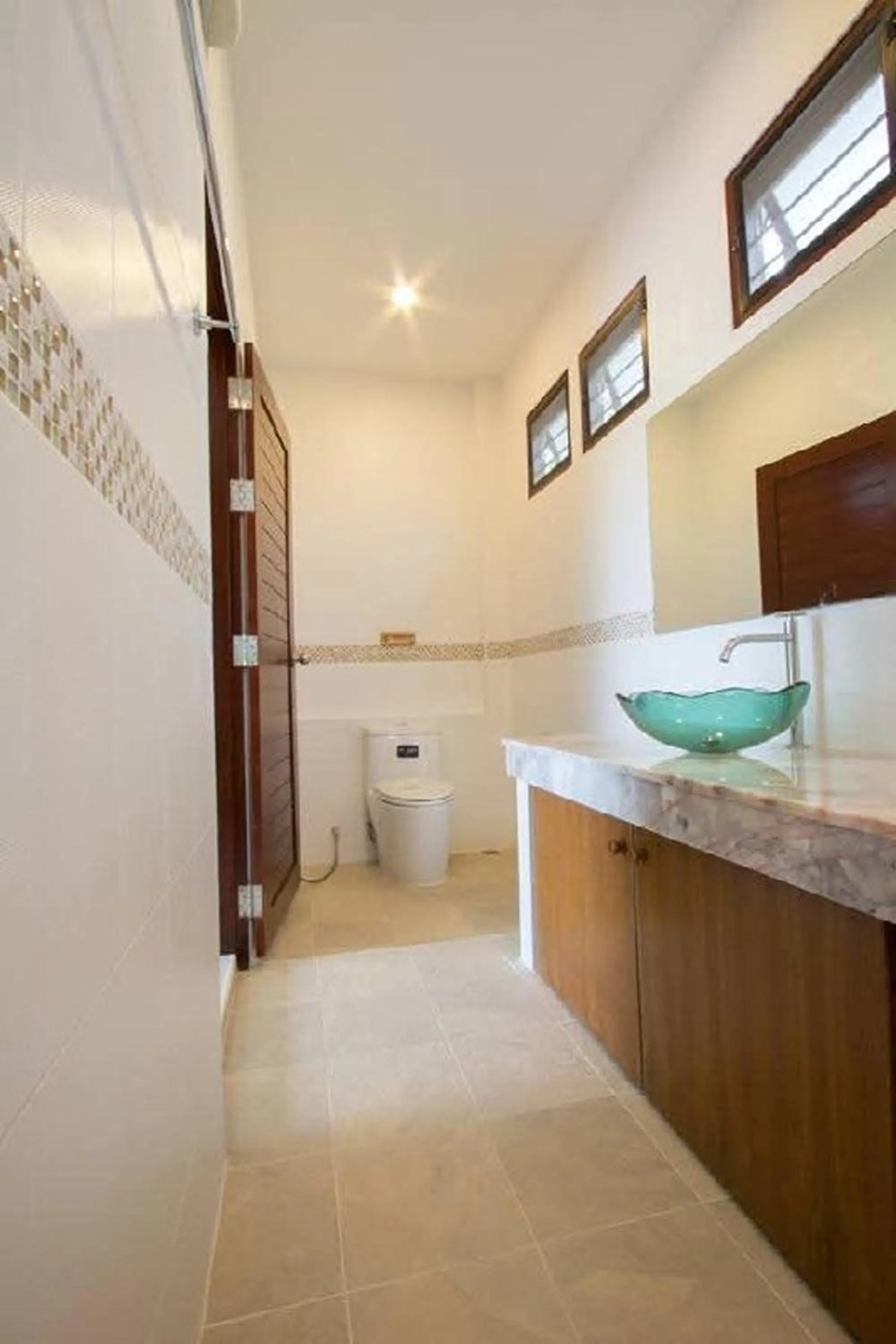 Bathroom in Moonlight Cottage