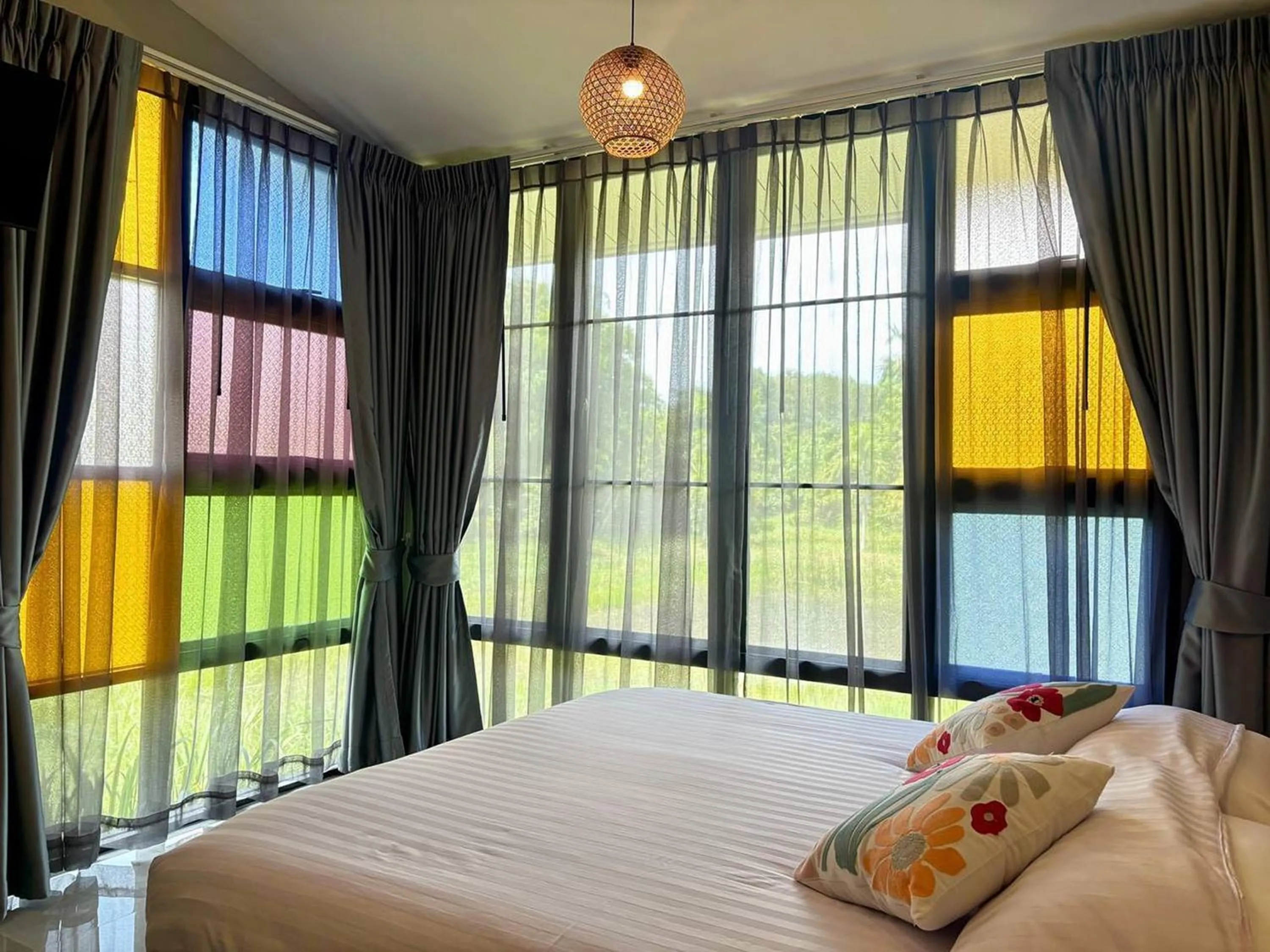 Bed in Moonlight Cottage