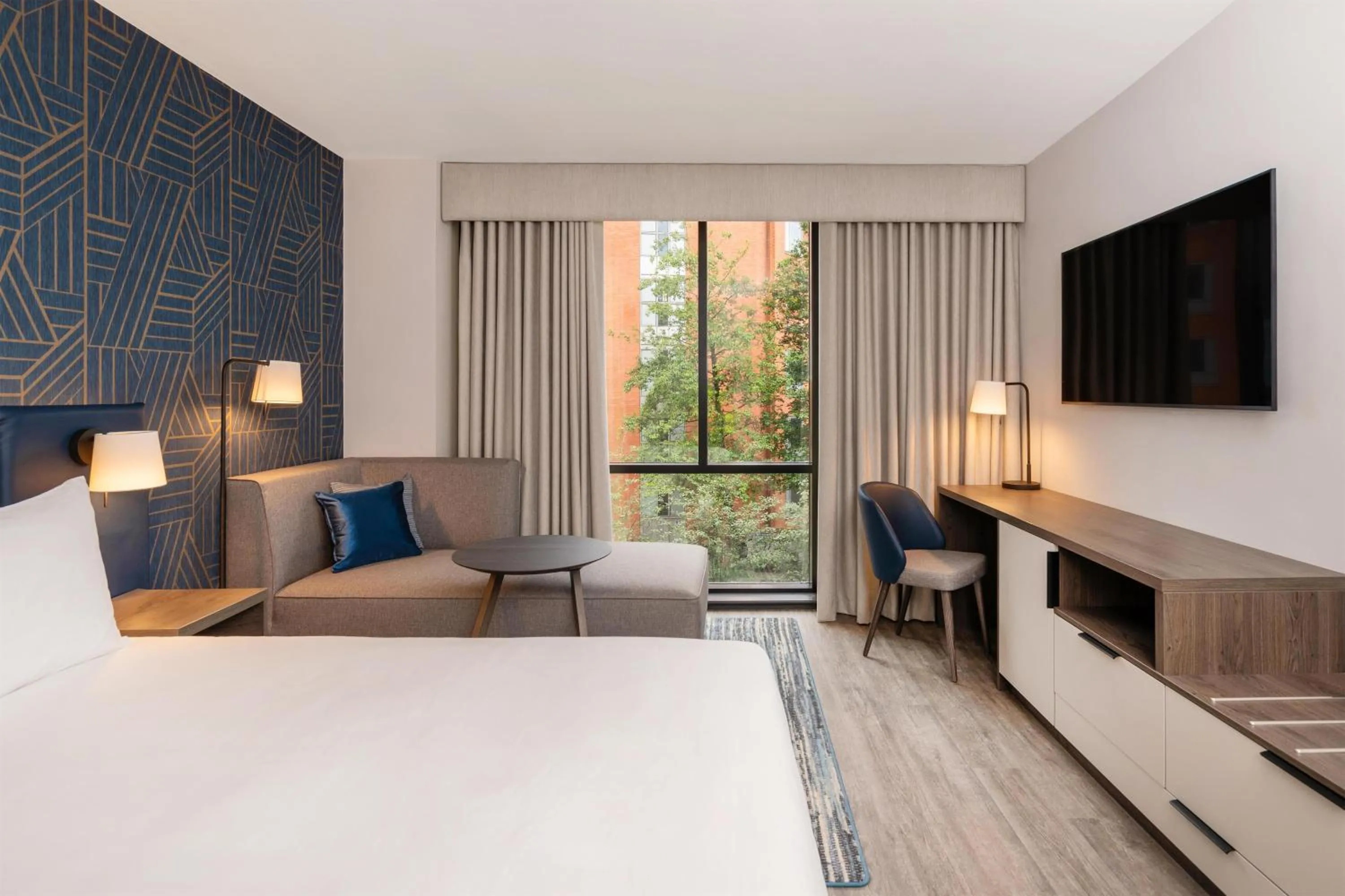 Bedroom, Bed in Hyatt Place Leeds