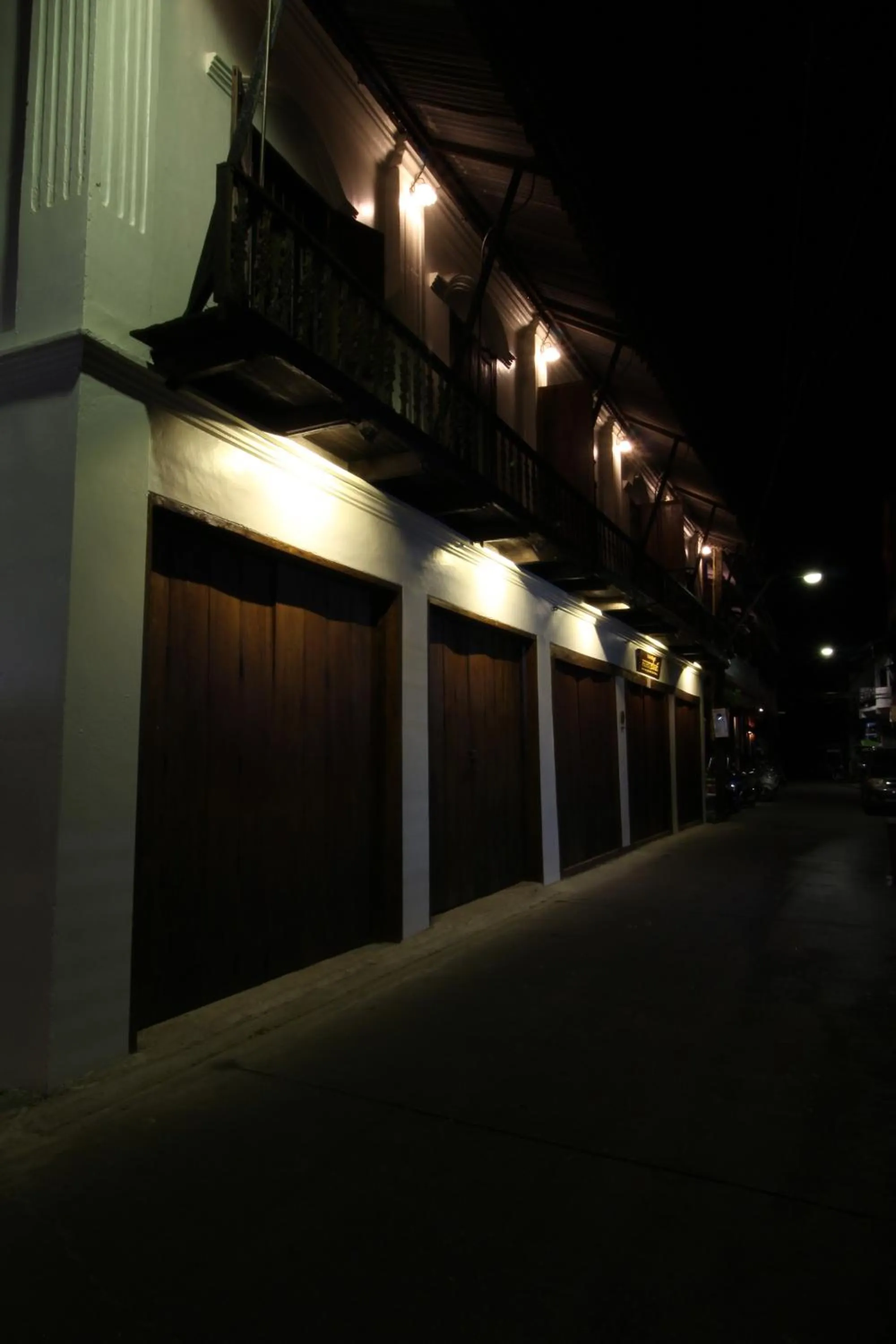 Facade/entrance in Baan Luang Rajamaitri Historic Inn