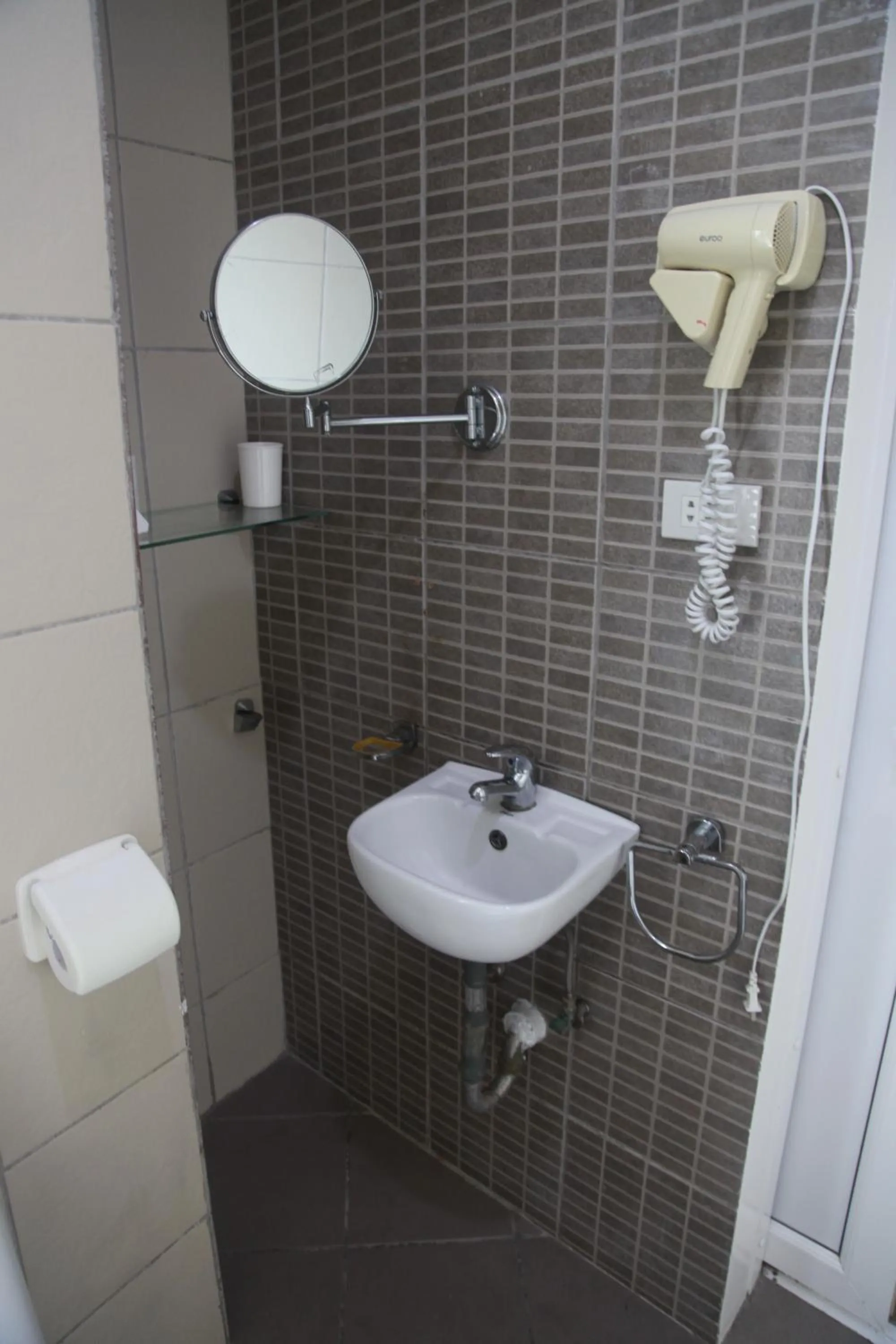 Bathroom in Green Monkey Resort Boracay