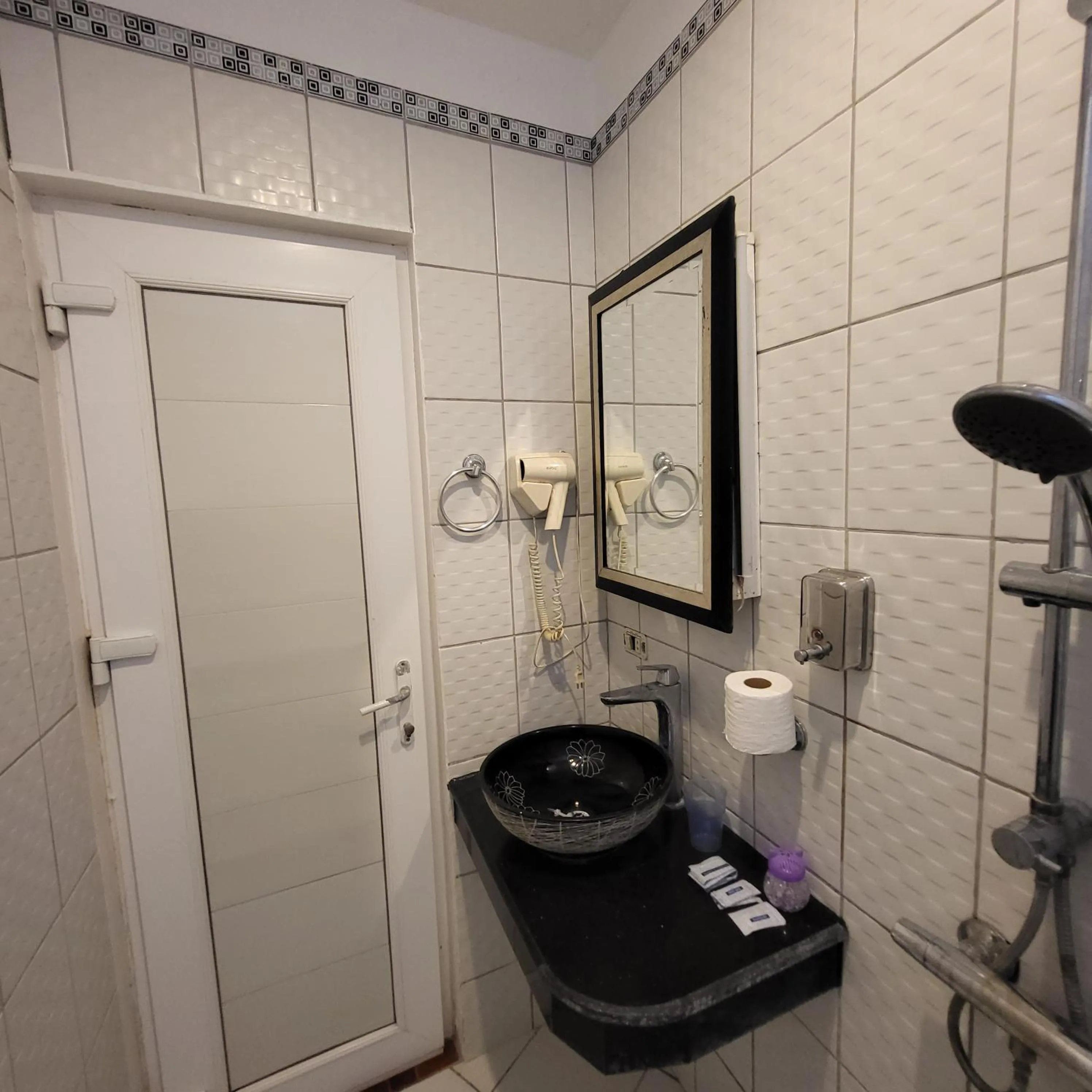 Bathroom in Green Monkey Resort Boracay