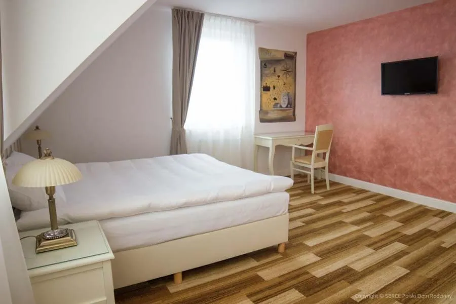 Bed in Serce