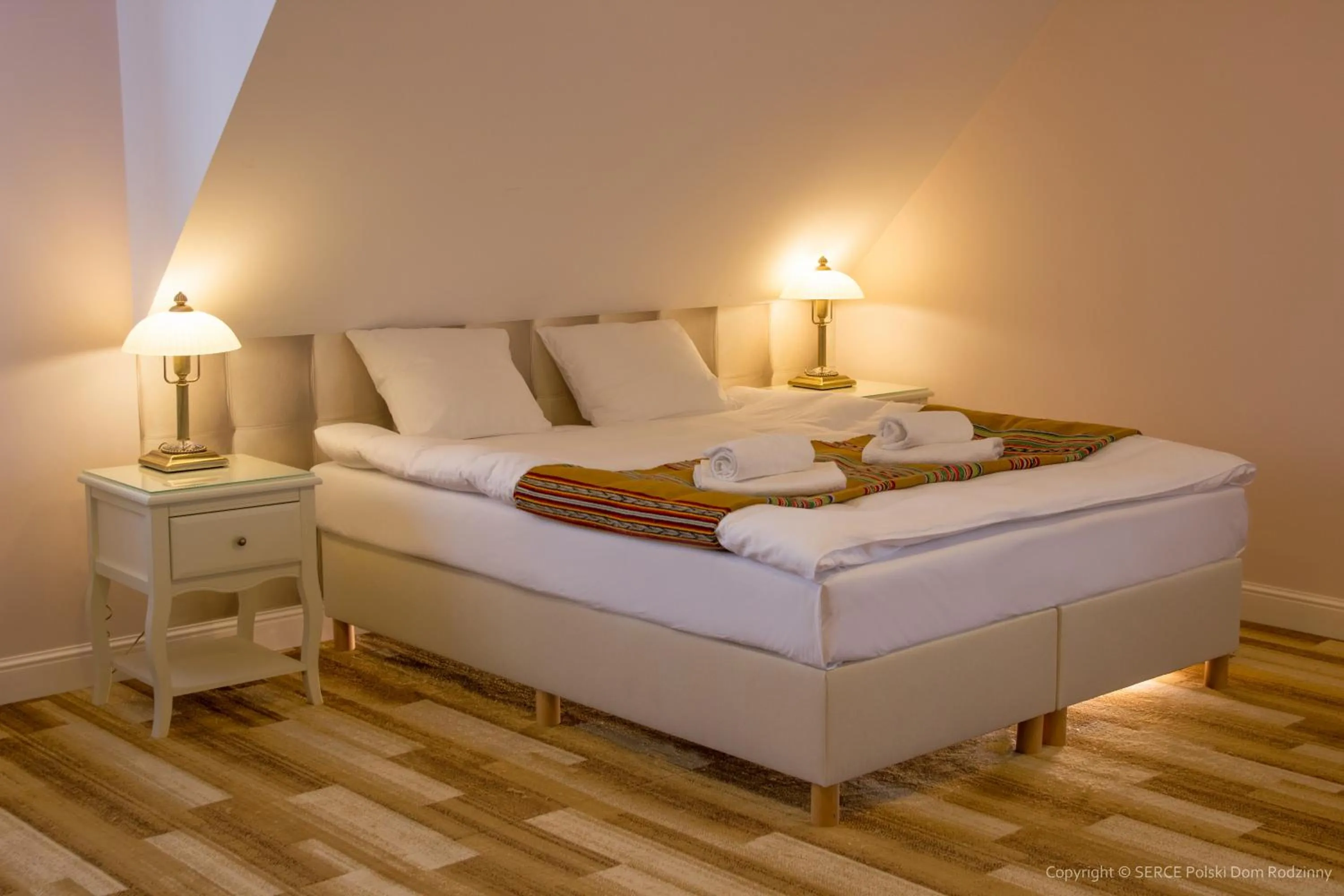 Bed in Serce