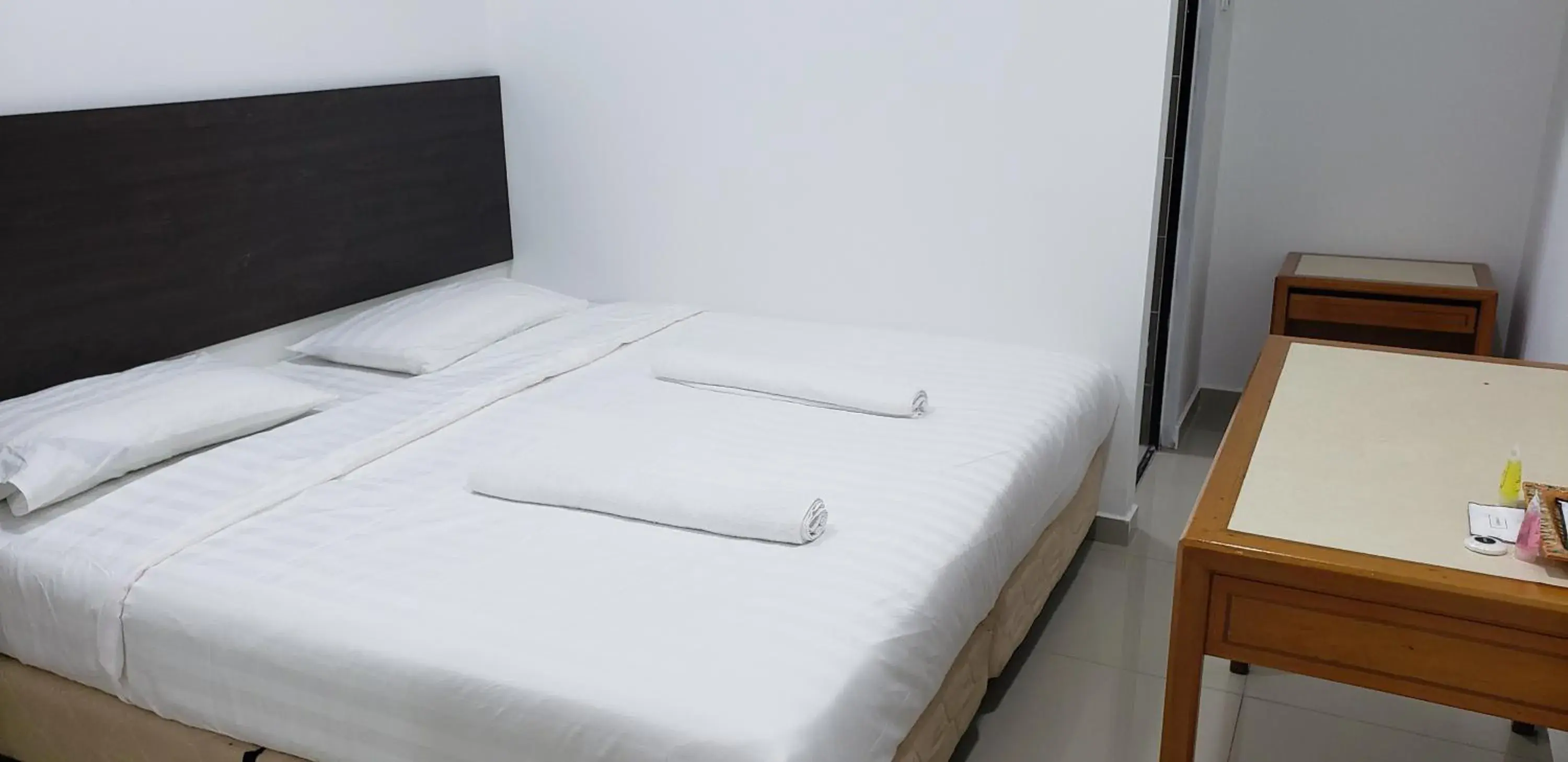 Standard King Room in S Rose Hotel Sepang Standard King Room in S Rose Hotel Sepang