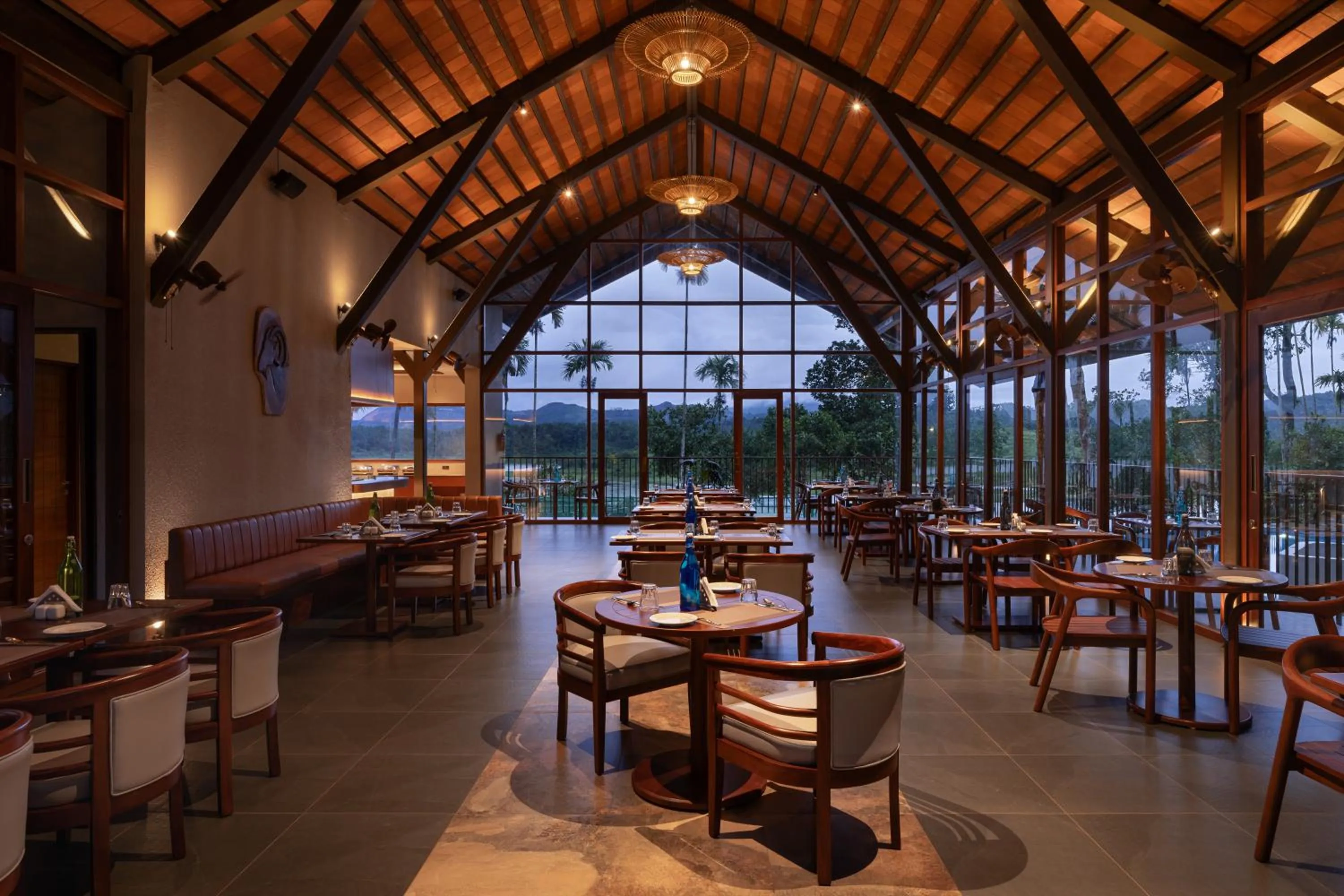 Restaurant/places to eat in Sterling Lontano Waterfront Wayanad