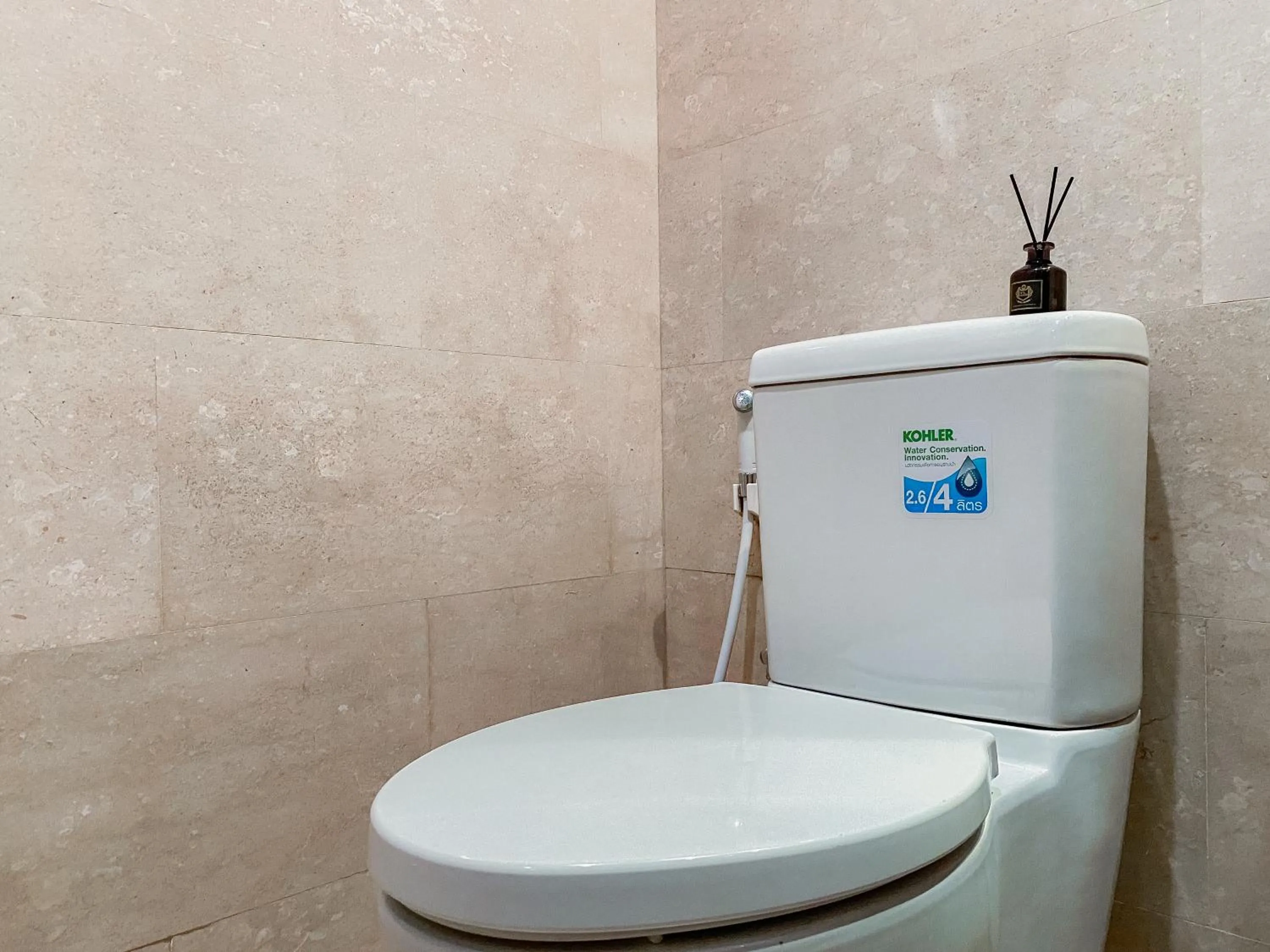 Lovely Studio Menteng Park Apartment By Travelio