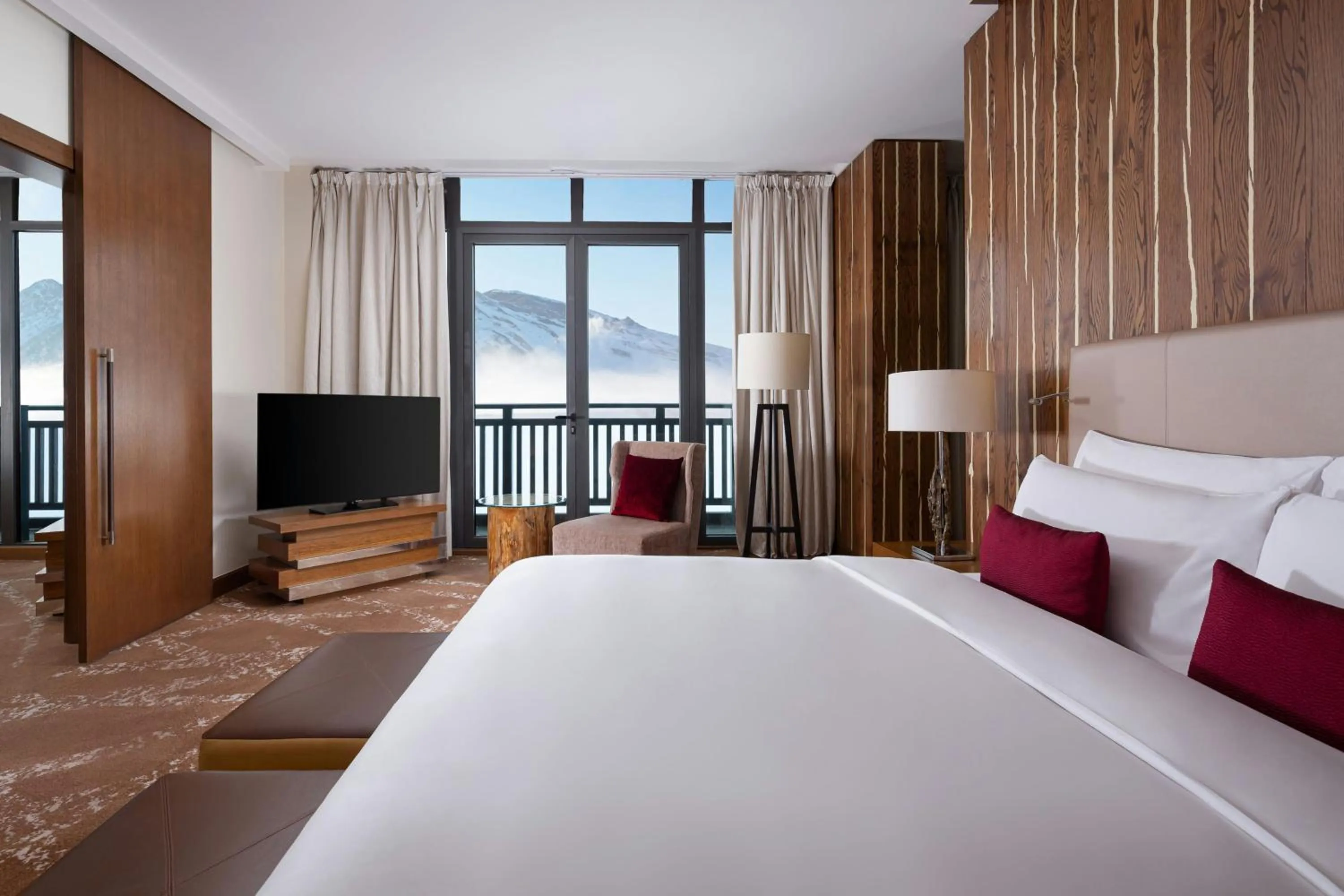 Photo of the whole room, Bed in Park Chalet, Shahdag, Autograph Collection