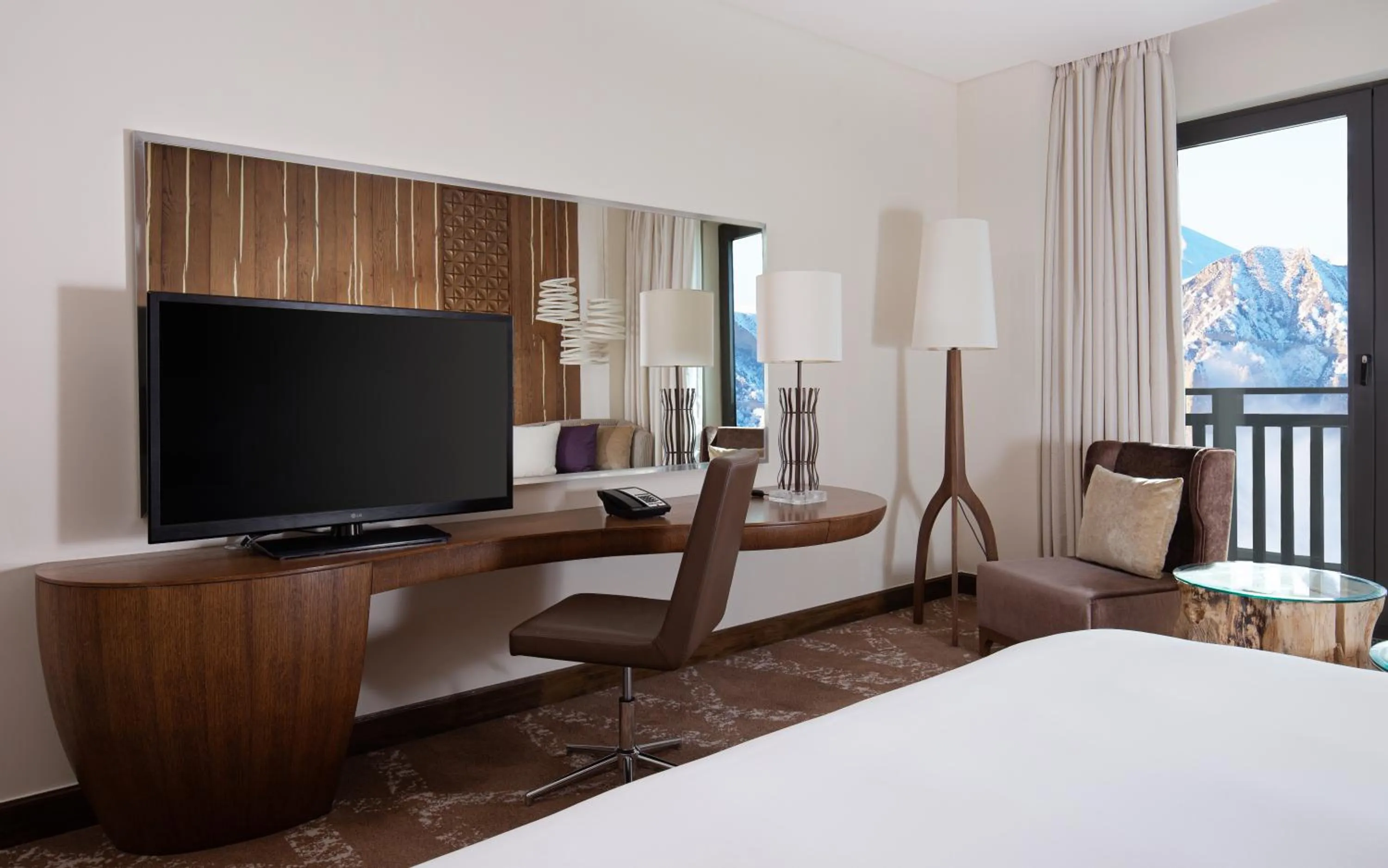 Bed in Park Chalet, Shahdag, Autograph Collection