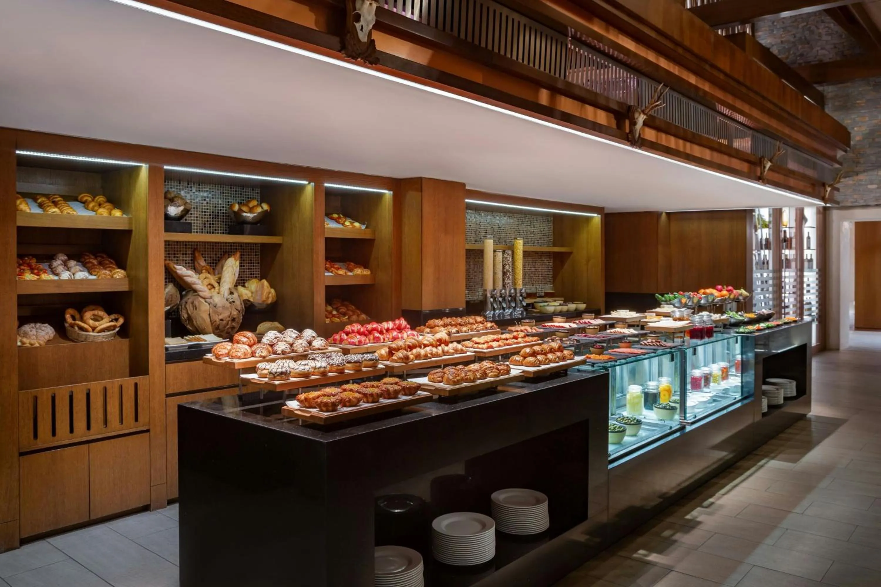 Breakfast in Park Chalet, Shahdag, Autograph Collection