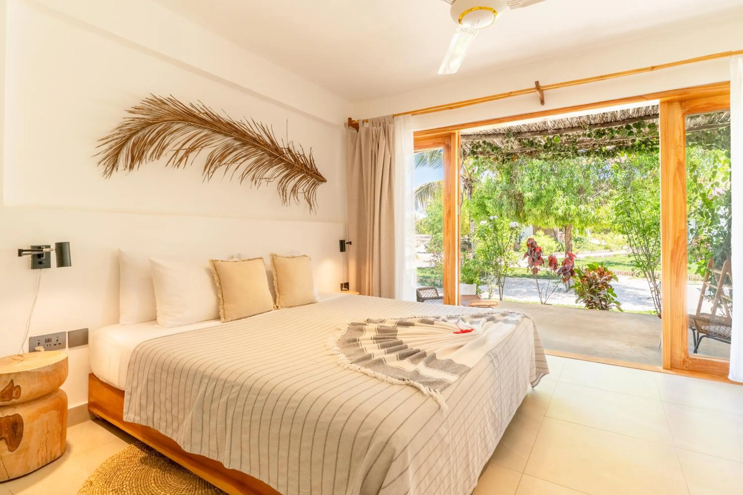 Floor plan, Bed in Kaskazi Hotel Zanzibar